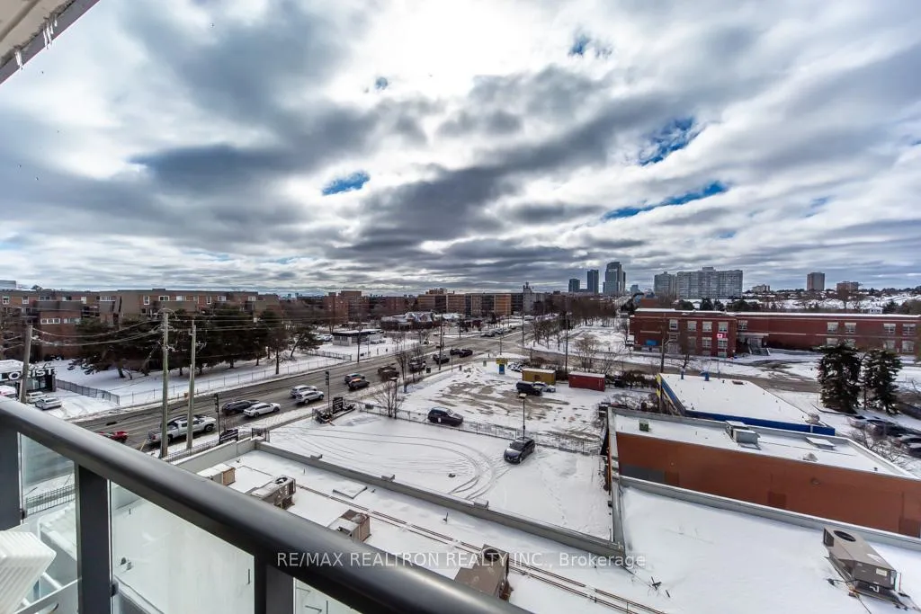 Photo 40 of Unit 624, 7608 Yonge Street, Vaughan, Crestwood-Springfarm-Yorkhill — HOMEH