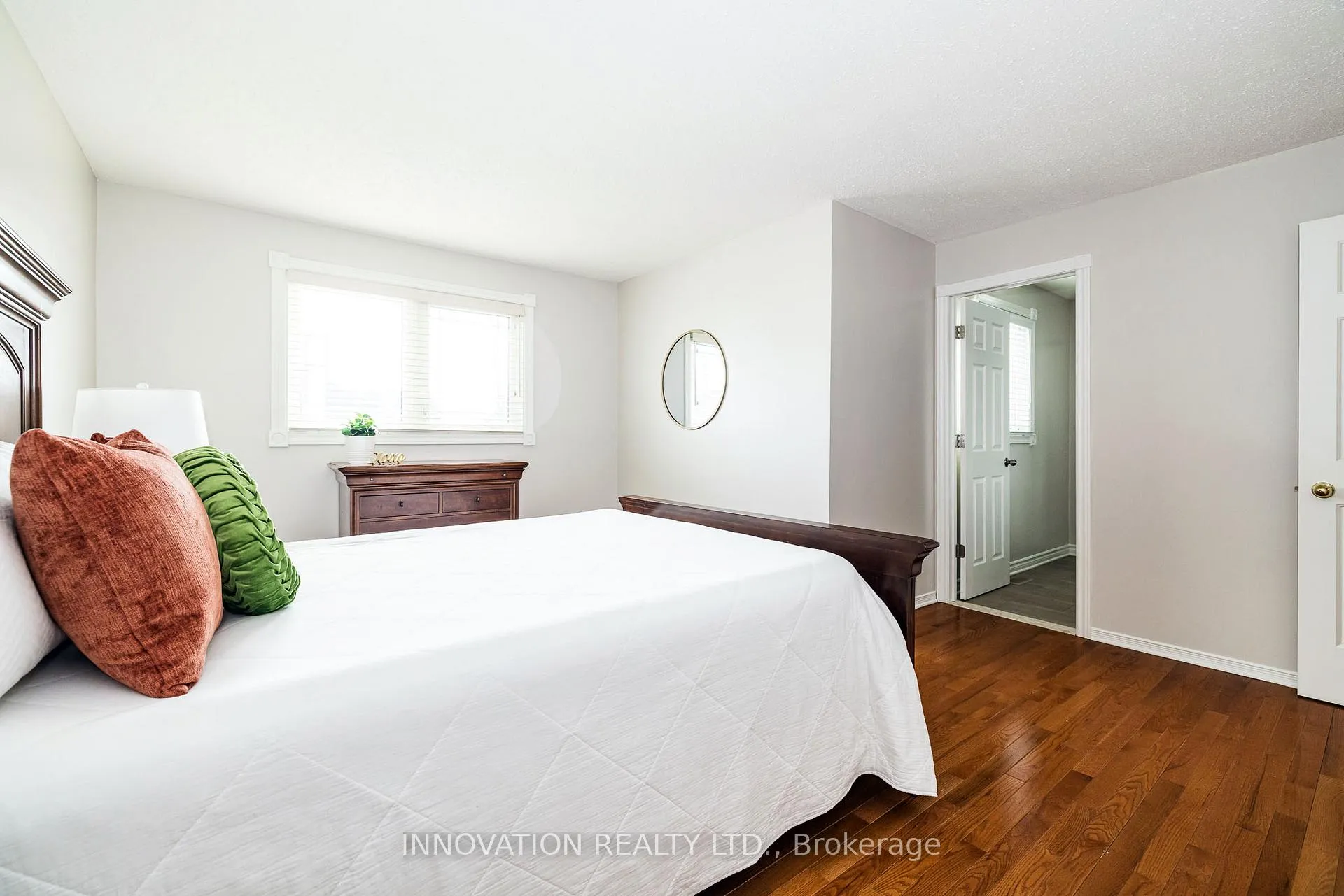 Photo 17 of 2751 Massicotte Lane, Ottawa, Emerald Woods/Sawmill Creek — HOMEH