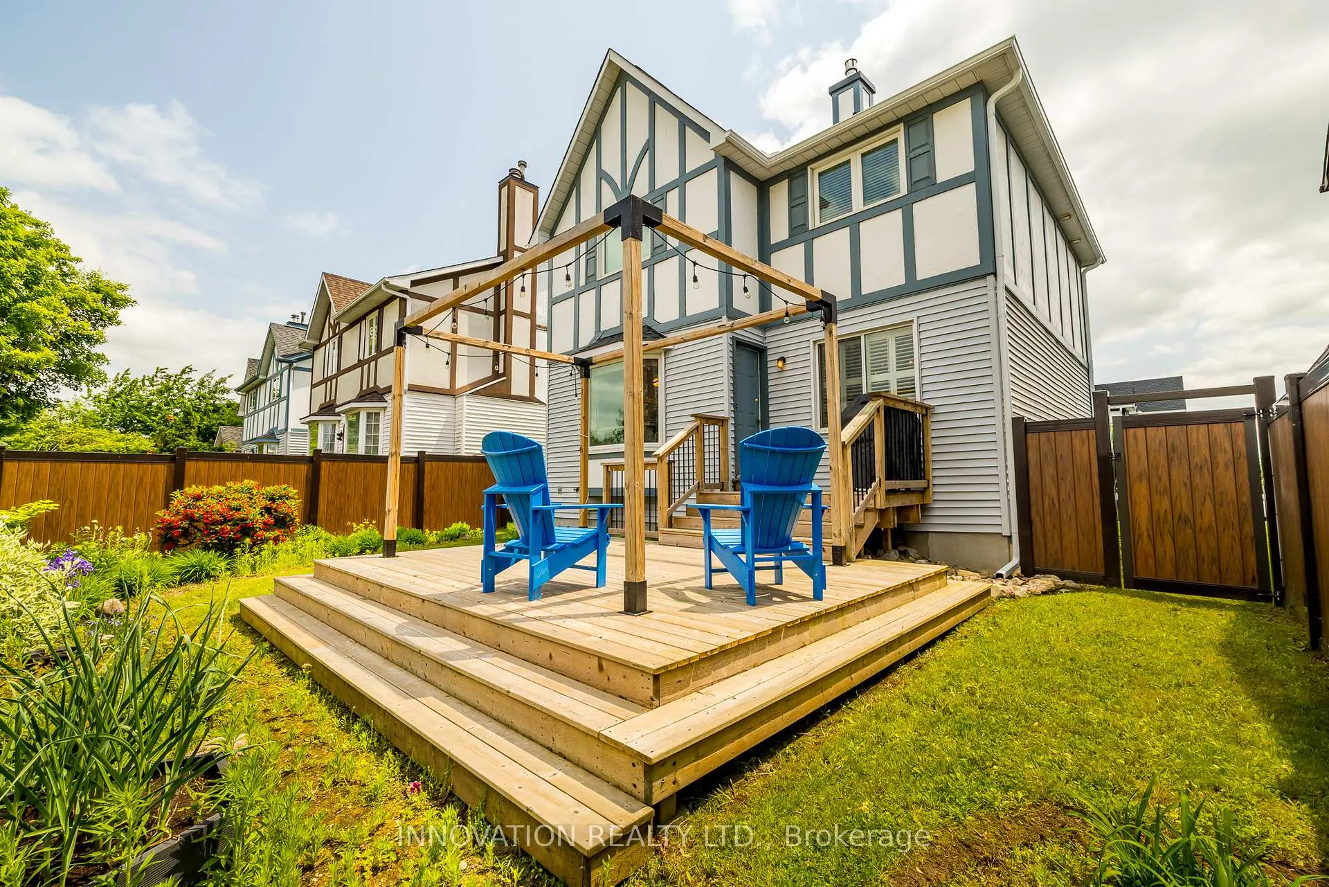 Photo 31 of 2751 Massicotte Lane, Ottawa, Emerald Woods/Sawmill Creek — HOMEH