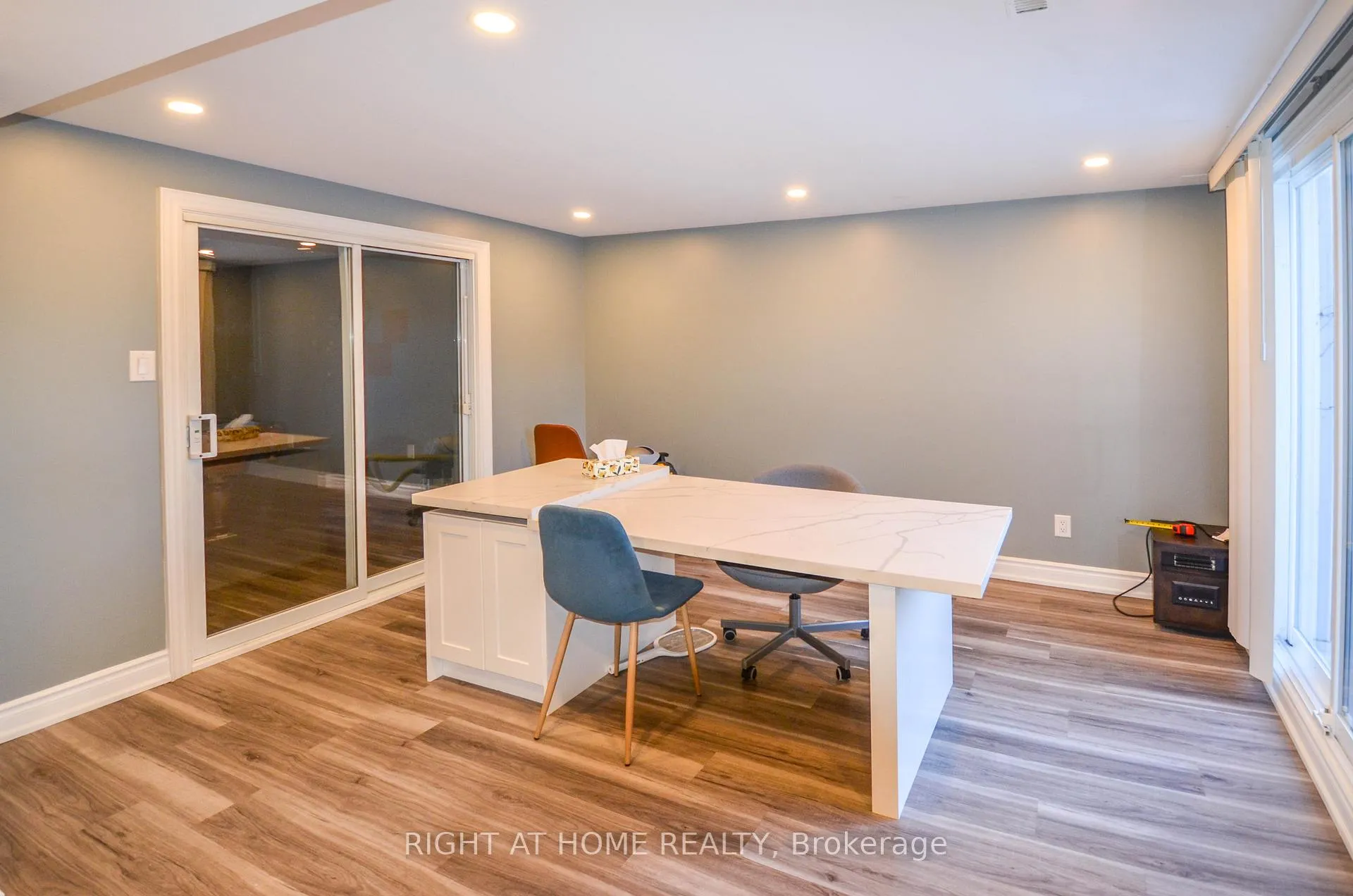 Photo 16 of 19 Willowbrook Drive, Whitby, Pringle Creek — HOMEH