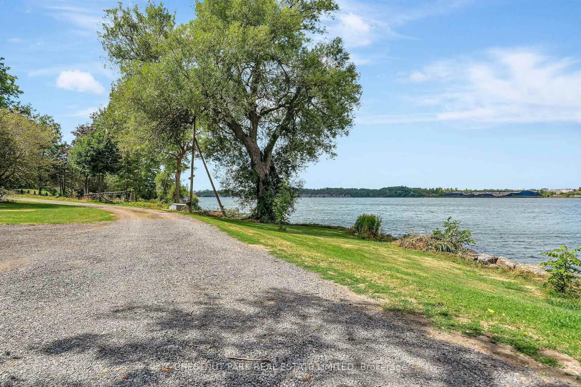 Photo 8 of 84-88 Munroe Lane, Prince Edward County, Hallowell — HOMEH