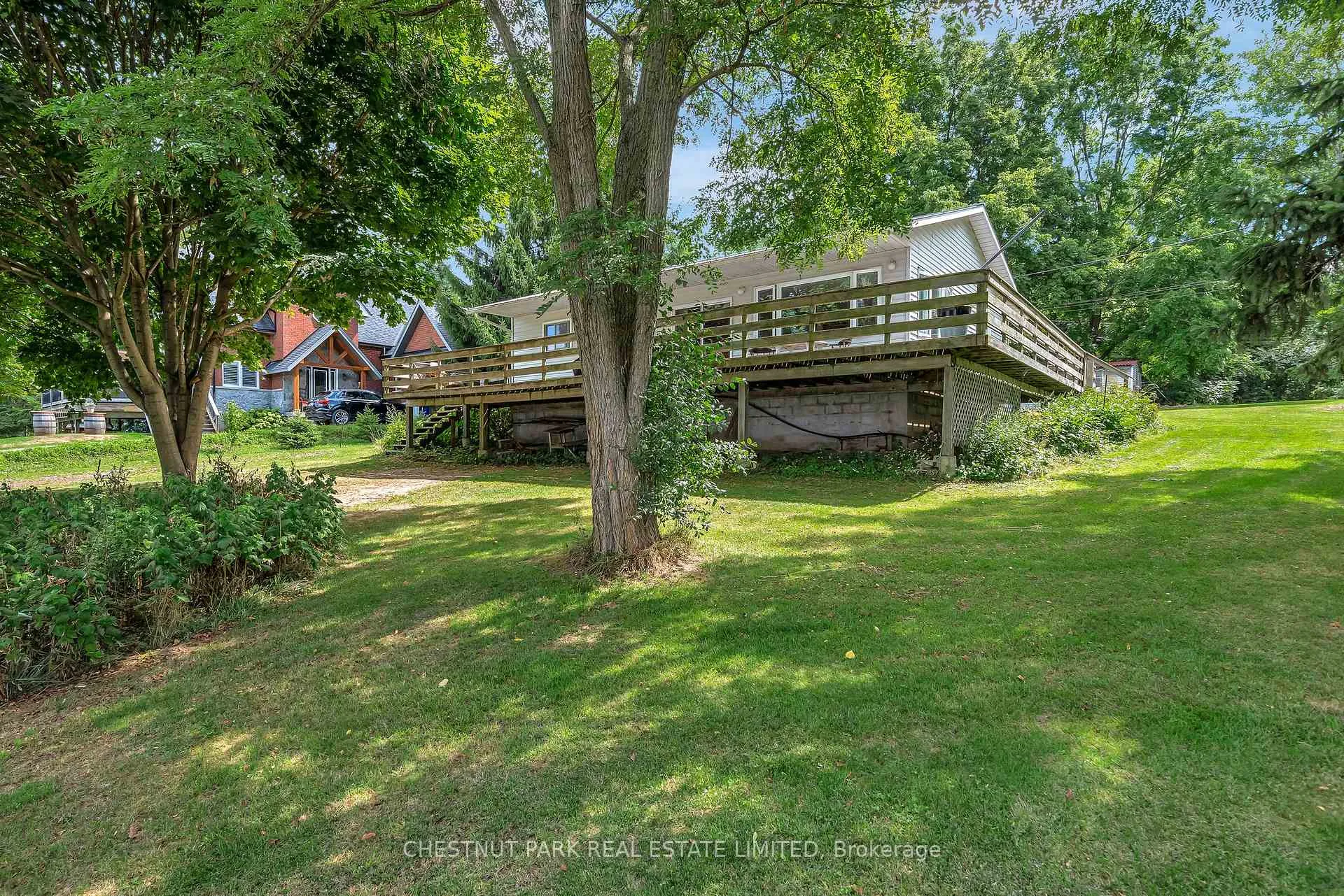 Photo 11 of 84-88 Munroe Lane, Prince Edward County, Hallowell — HOMEH