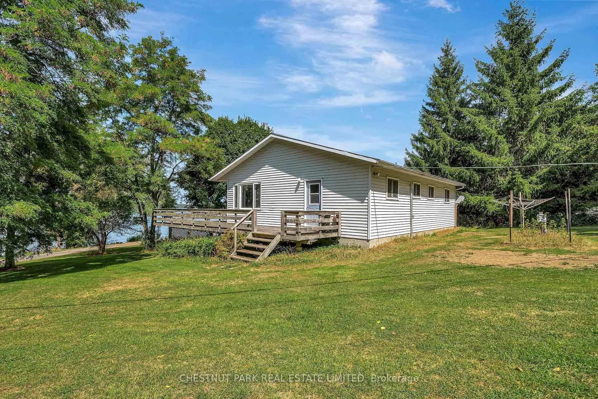 Photo 12 of 84-88 Munroe Lane, Prince Edward County, Hallowell — HOMEH