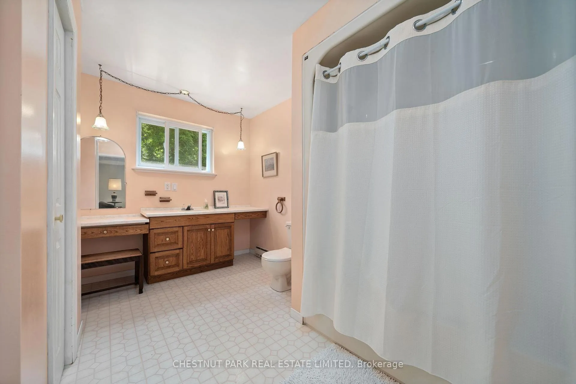 Photo 19 of 84-88 Munroe Lane, Prince Edward County, Hallowell — HOMEH