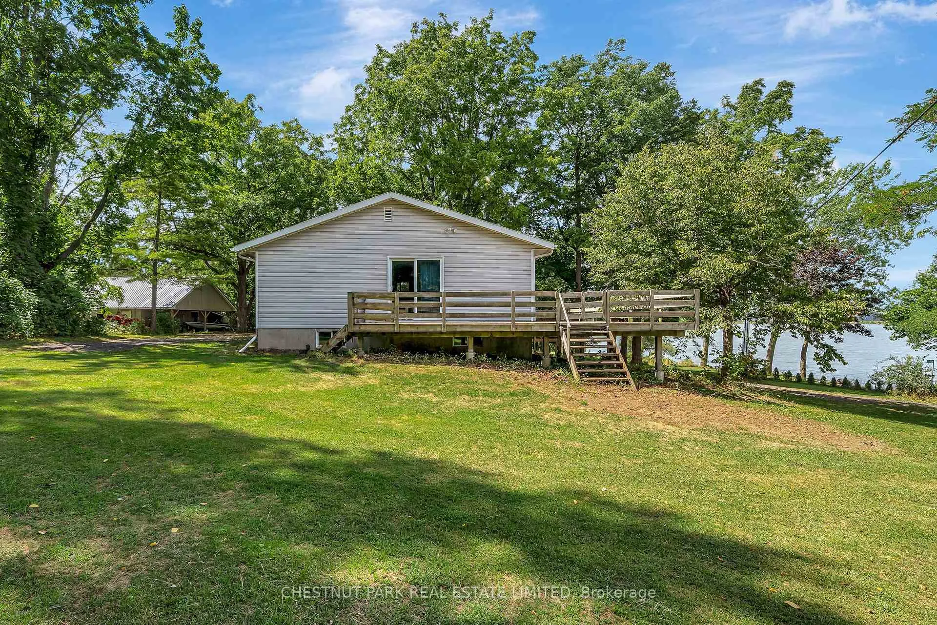 Photo 23 of 84-88 Munroe Lane, Prince Edward County, Hallowell — HOMEH