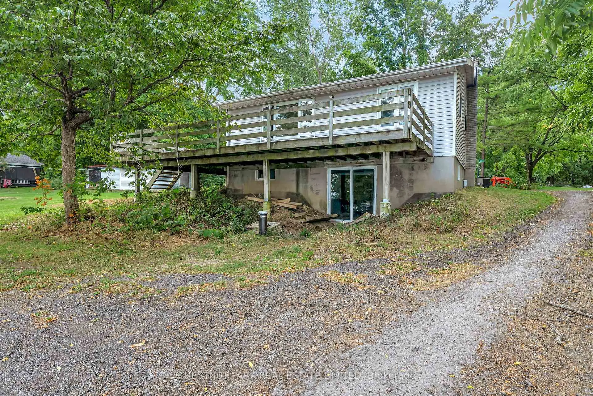 Photo 37 of 84-88 Munroe Lane, Prince Edward County, Hallowell — HOMEH