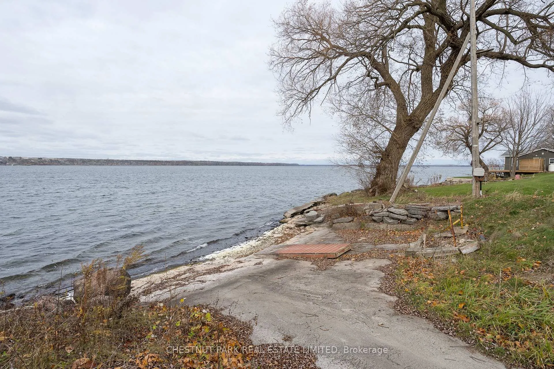 Photo 39 of 84-88 Munroe Lane, Prince Edward County, Hallowell — HOMEH
