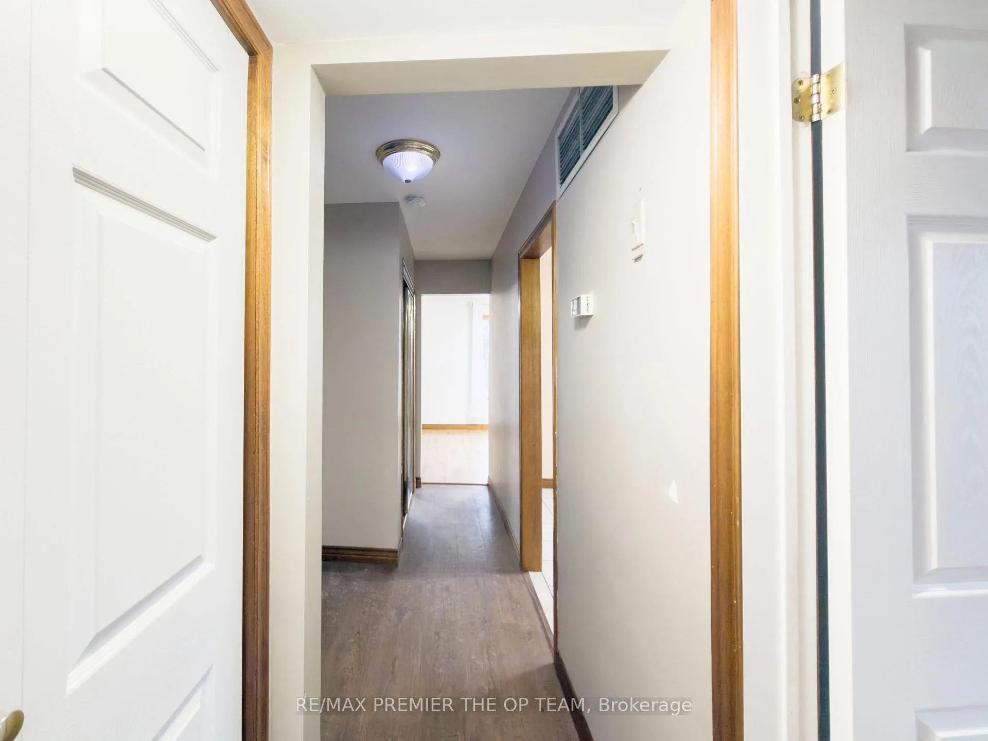 Photo 16 of Unit 4, 2311 Major Mackenzie Drive W, Vaughan, Maple — HOMEH