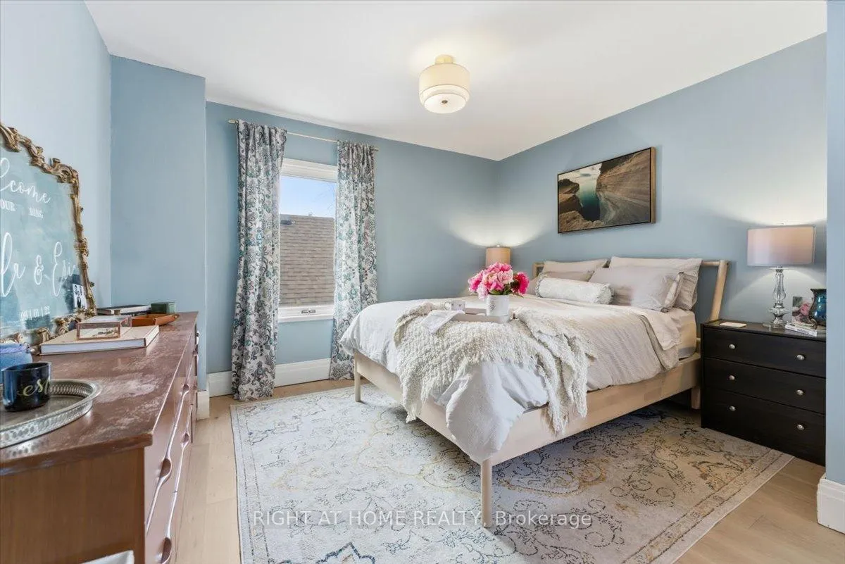 Photo 21 of 143 Russell Avenue, St. Catharines, Downtown — HOMEH