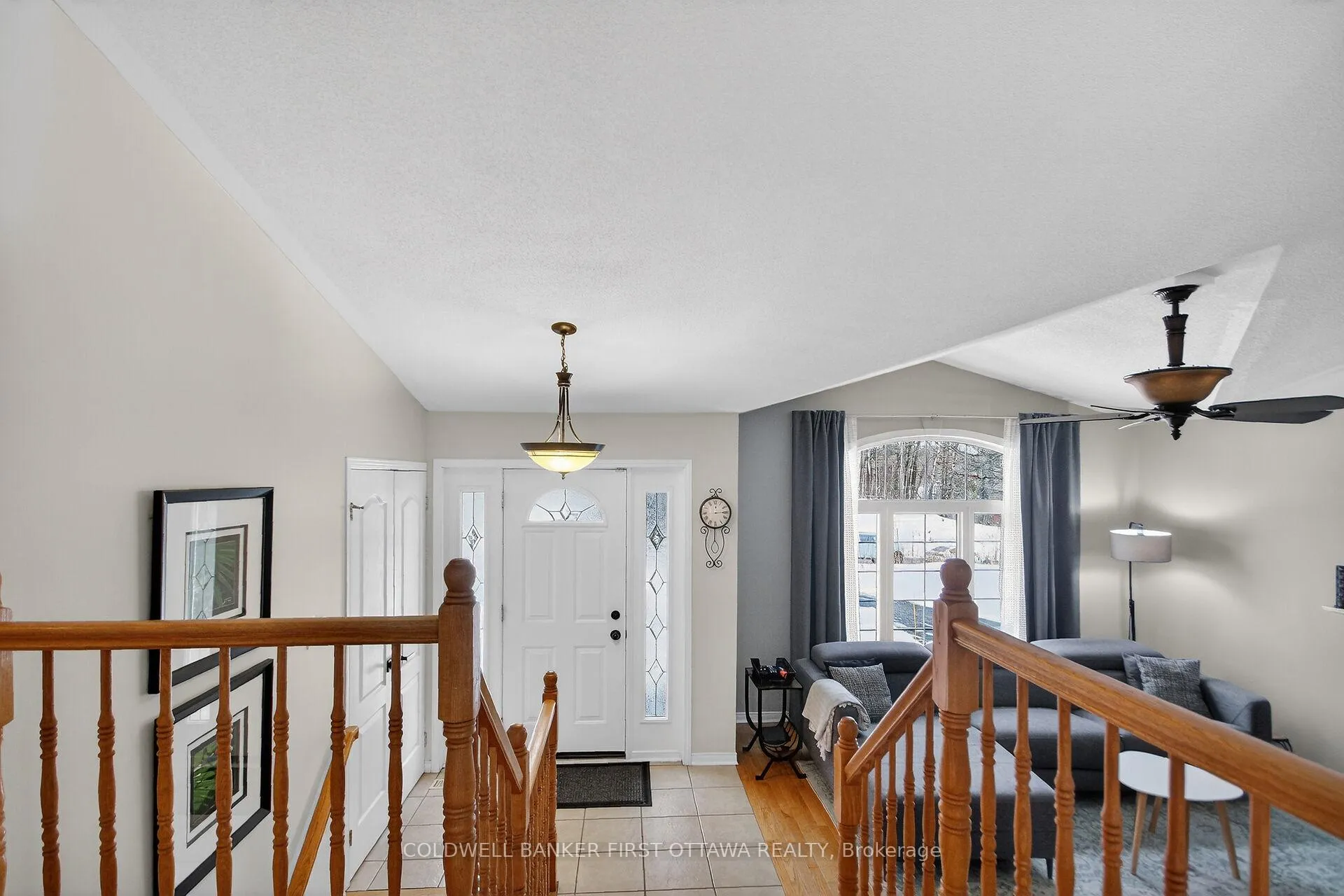 Photo 6 of 2960 Ernside Crescent, Ottawa, Cumberland Estates — HOMEH