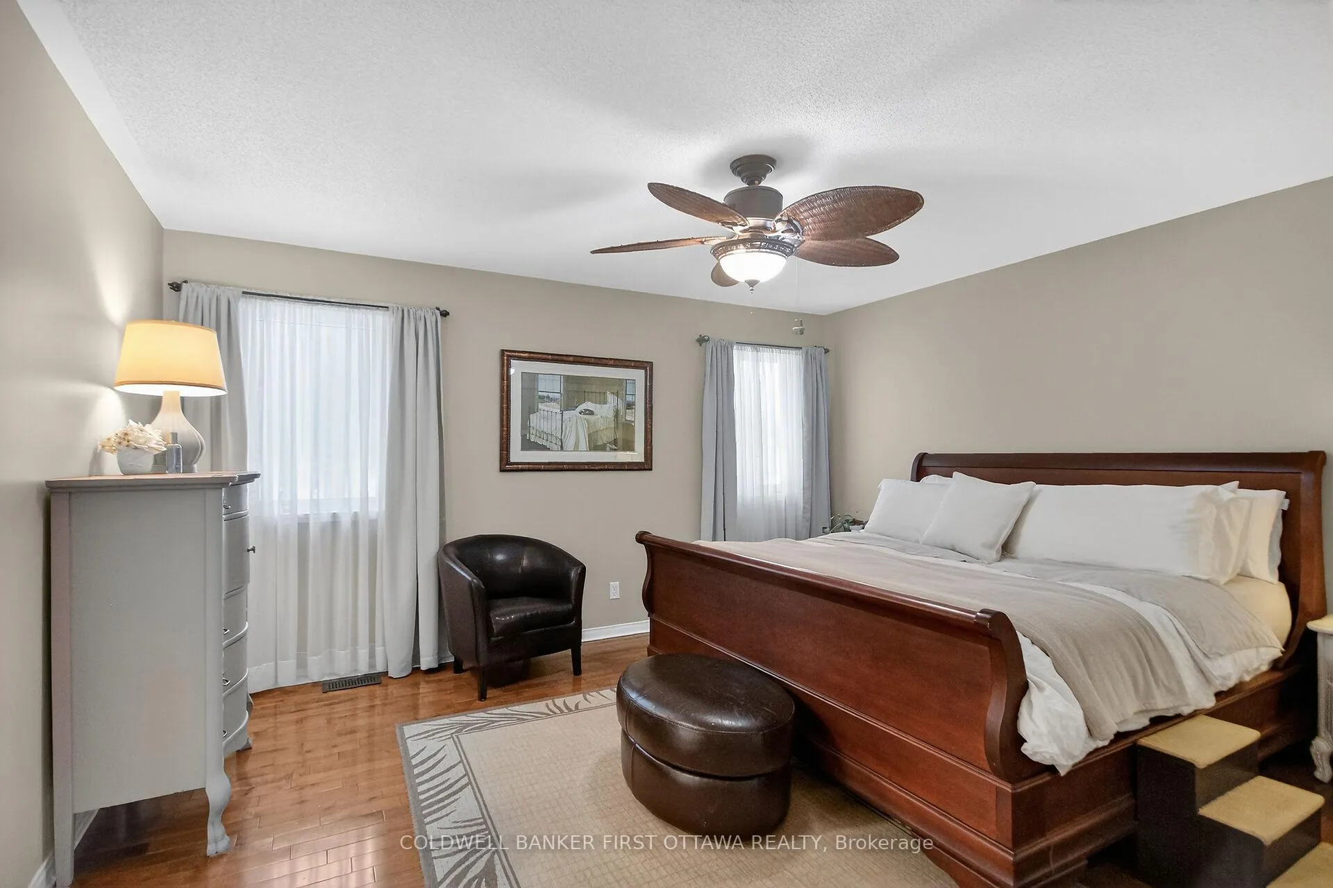 Photo 15 of 2960 Ernside Crescent, Ottawa, Cumberland Estates — HOMEH