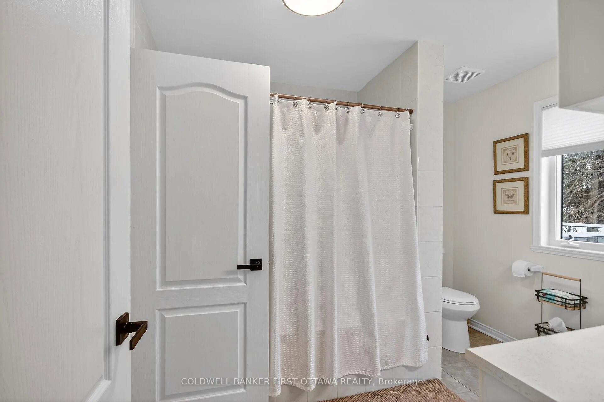 Photo 19 of 2960 Ernside Crescent, Ottawa, Cumberland Estates — HOMEH