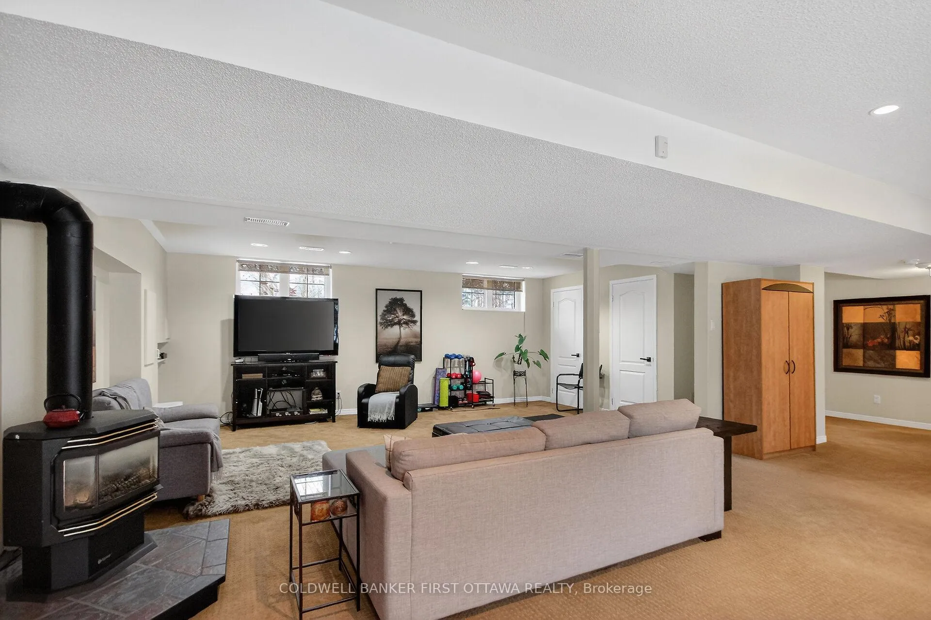 Photo 30 of 2960 Ernside Crescent, Ottawa, Cumberland Estates — HOMEH