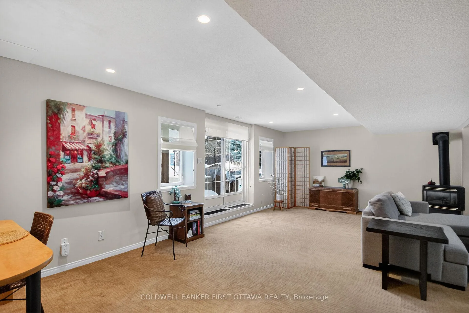 Photo 31 of 2960 Ernside Crescent, Ottawa, Cumberland Estates — HOMEH