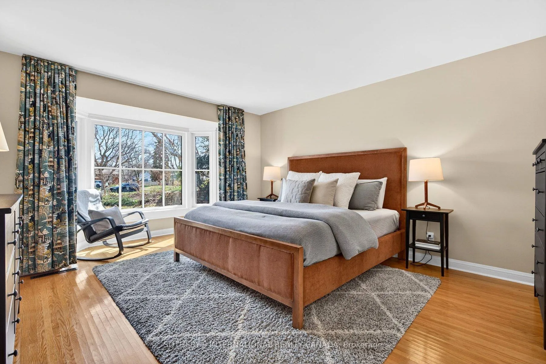 Photo 22 of 1582 Frontenac Place, Burlington, Tyandaga — HOMEH