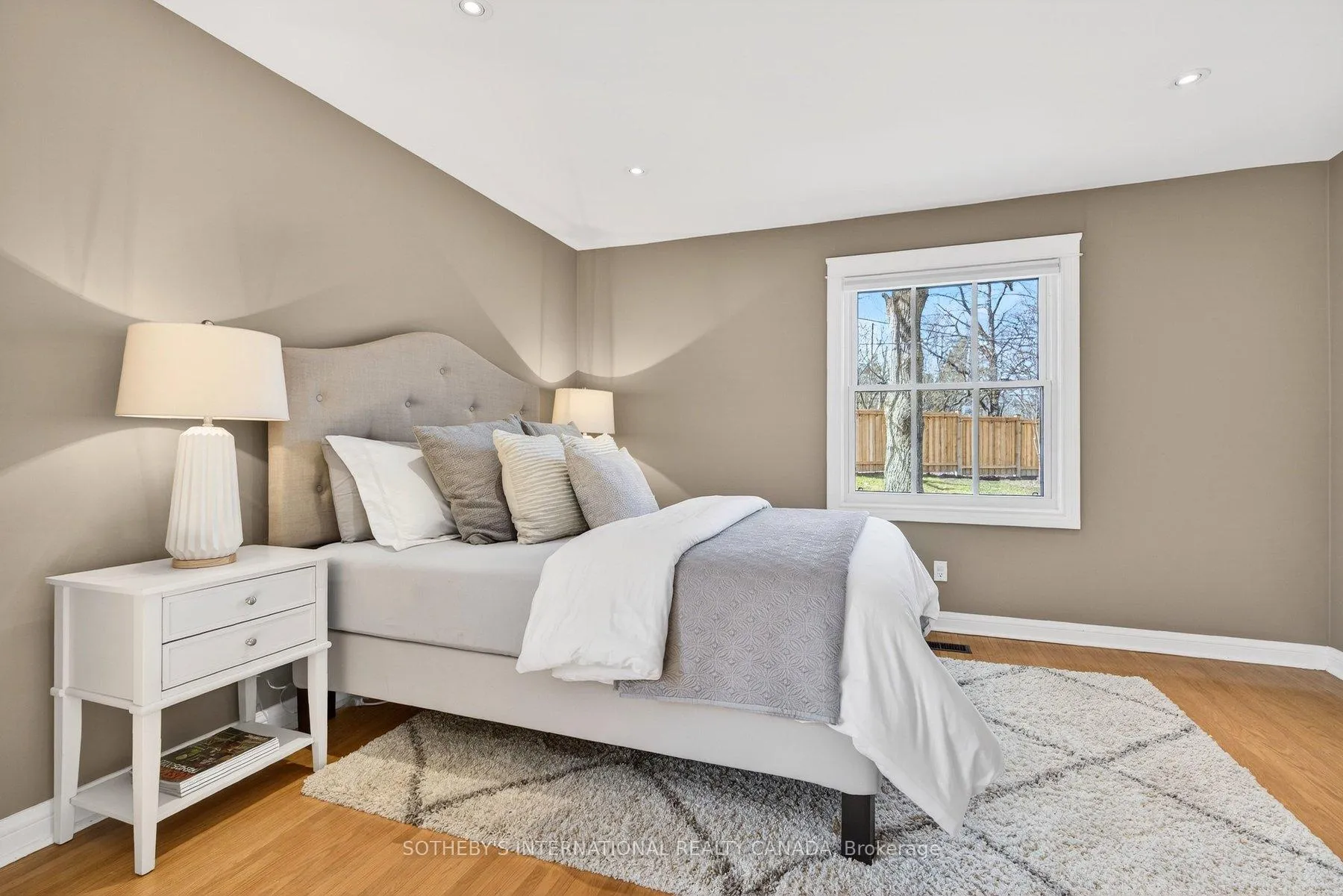 Photo 26 of 1582 Frontenac Place, Burlington, Tyandaga — HOMEH