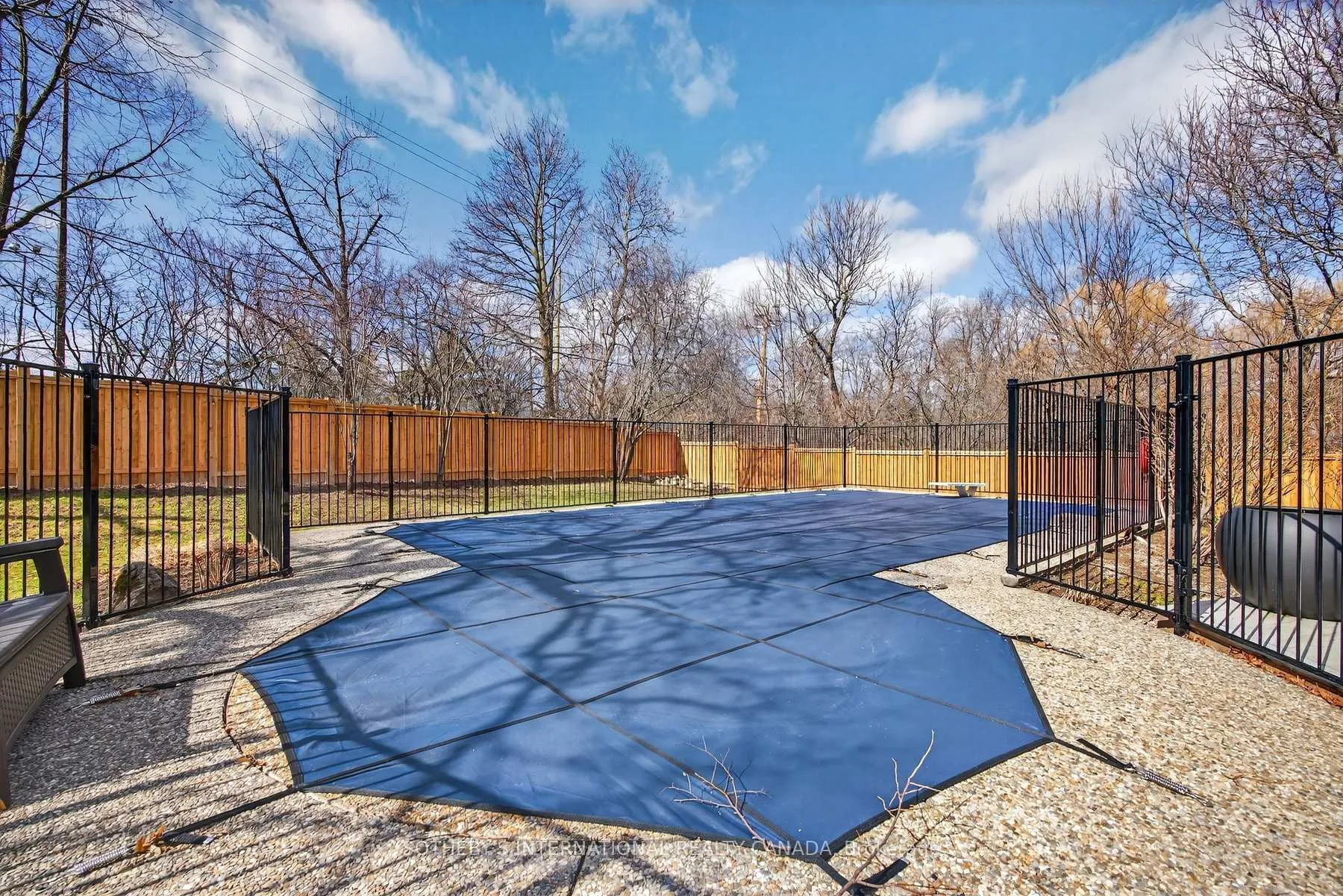 Photo 40 of 1582 Frontenac Place, Burlington, Tyandaga — HOMEH
