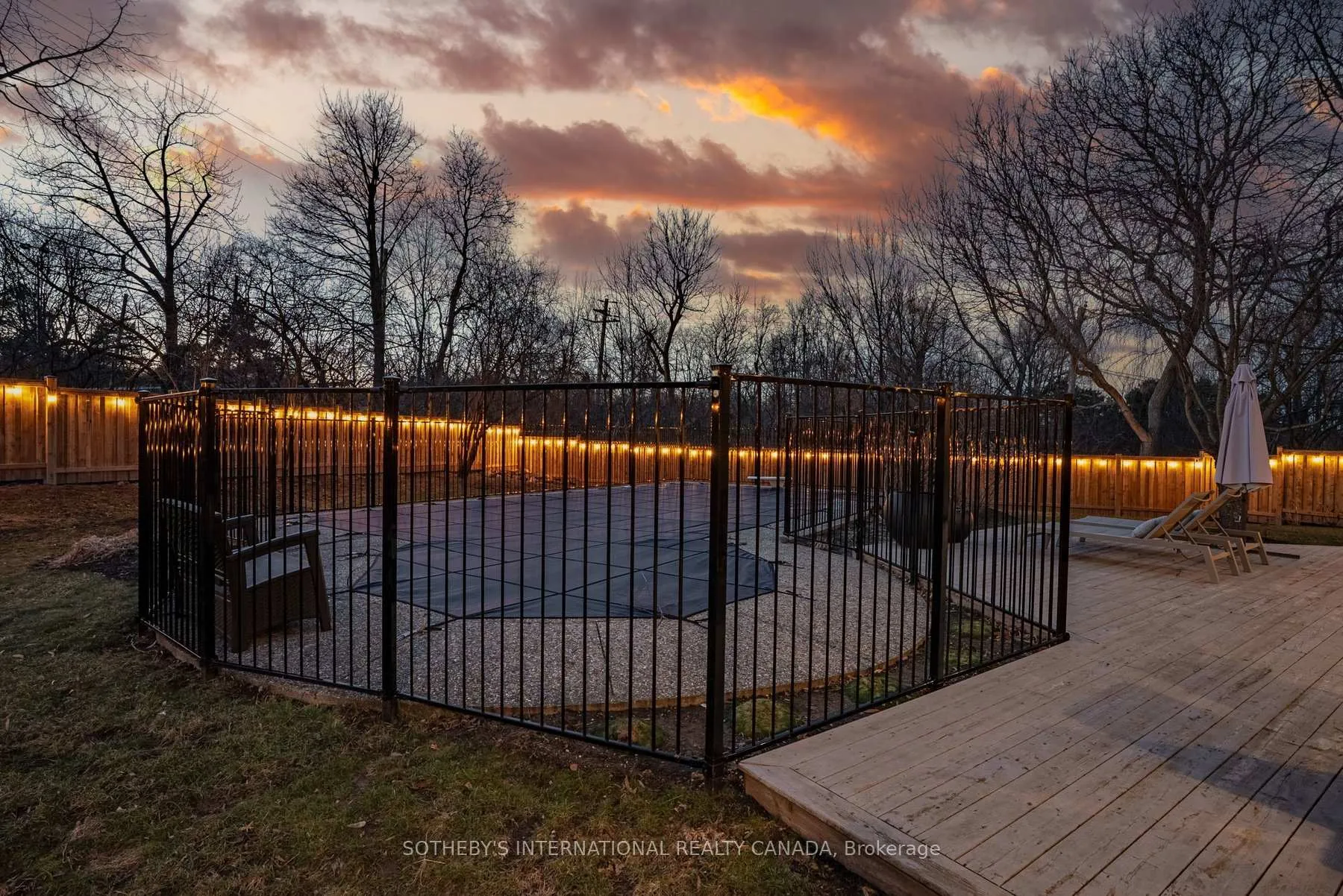 Photo 41 of 1582 Frontenac Place, Burlington, Tyandaga — HOMEH
