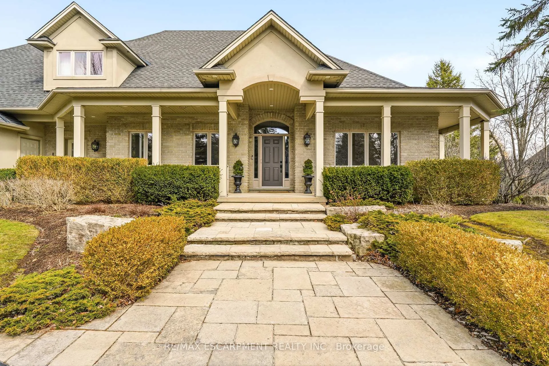 Photo 3 of 59 Palomino Drive, Hamilton, Carlisle — HOMEH