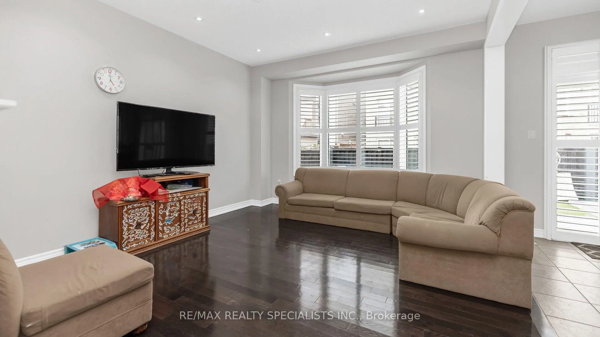 Photo 8 of 132 Allegro Drive, Brampton, Credit Valley — HOMEH