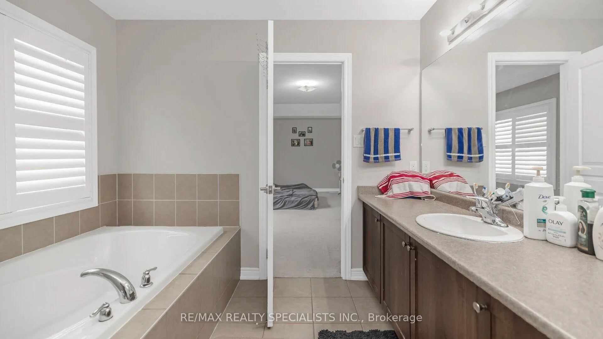 Photo 36 of 132 Allegro Drive, Brampton, Credit Valley — HOMEH