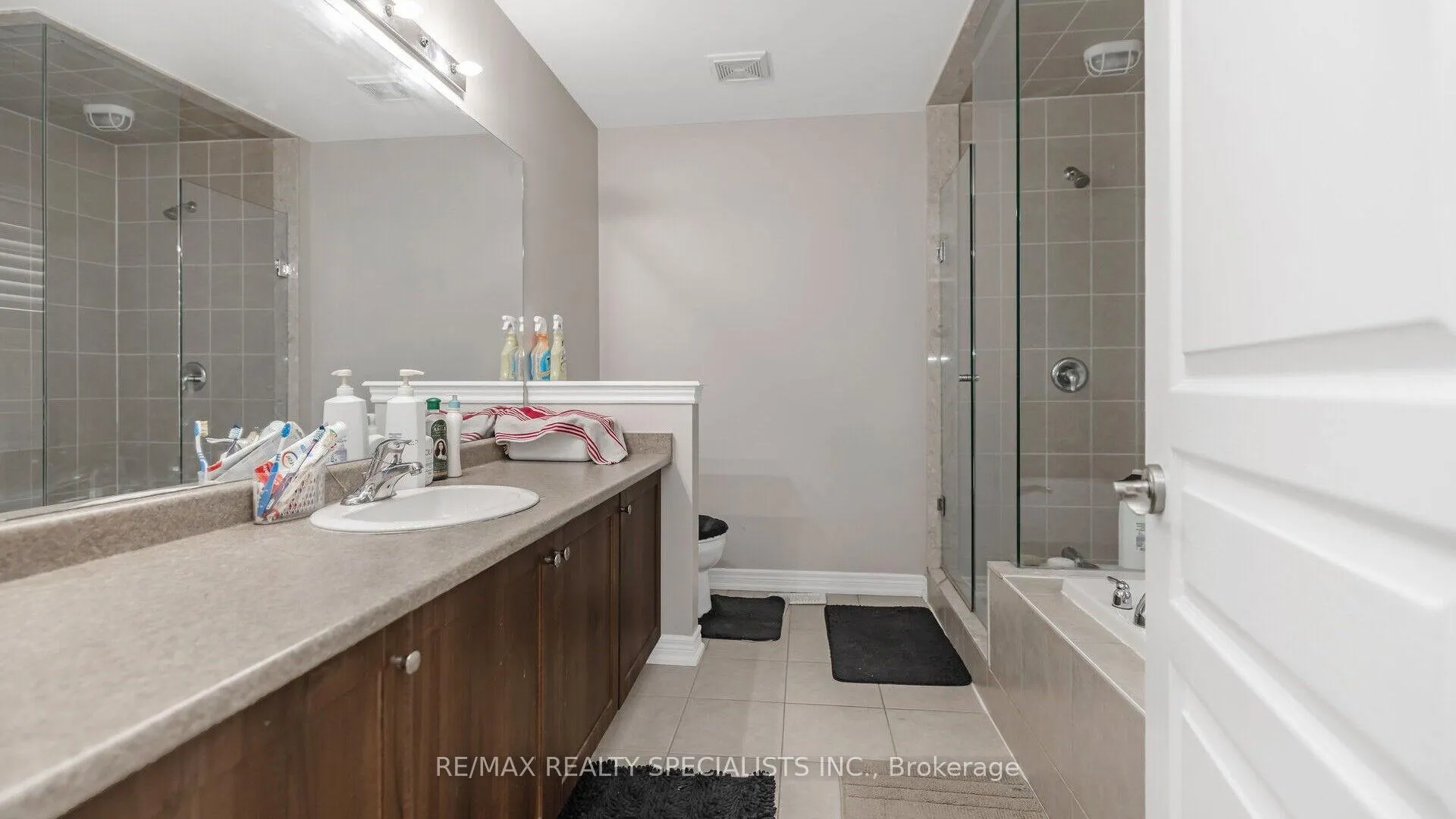 Photo 37 of 132 Allegro Drive, Brampton, Credit Valley — HOMEH