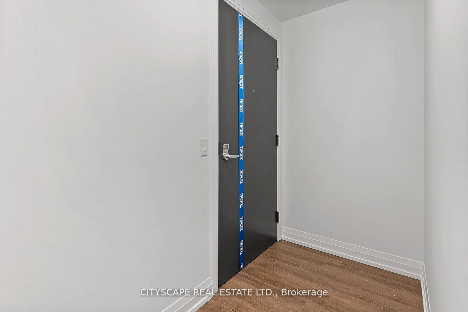 Photo 2 of Unit 2207, 286 Main Street, Toronto, East End-Danforth — HOMEH