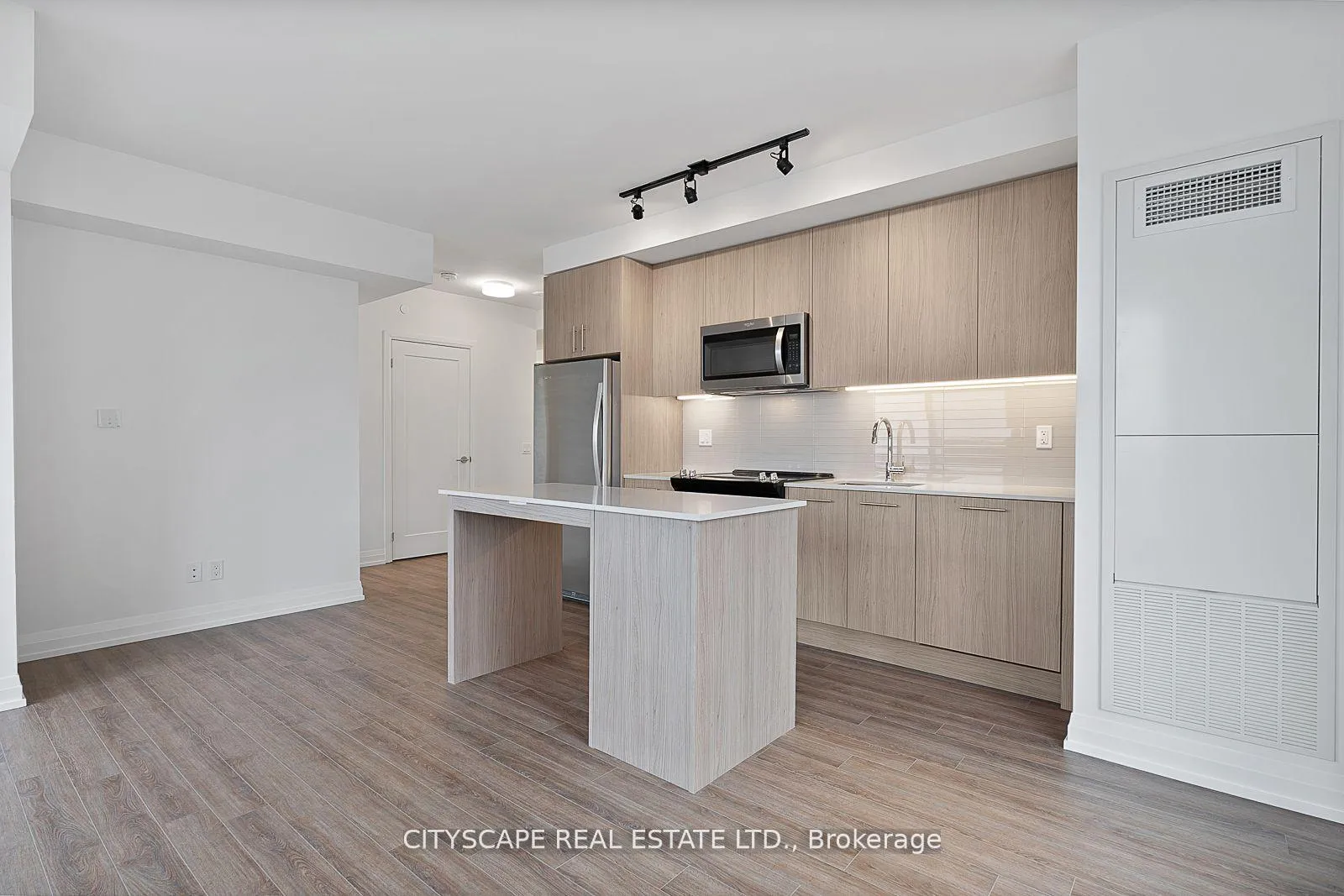 Photo 7 of Unit 2207, 286 Main Street, Toronto, East End-Danforth — HOMEH