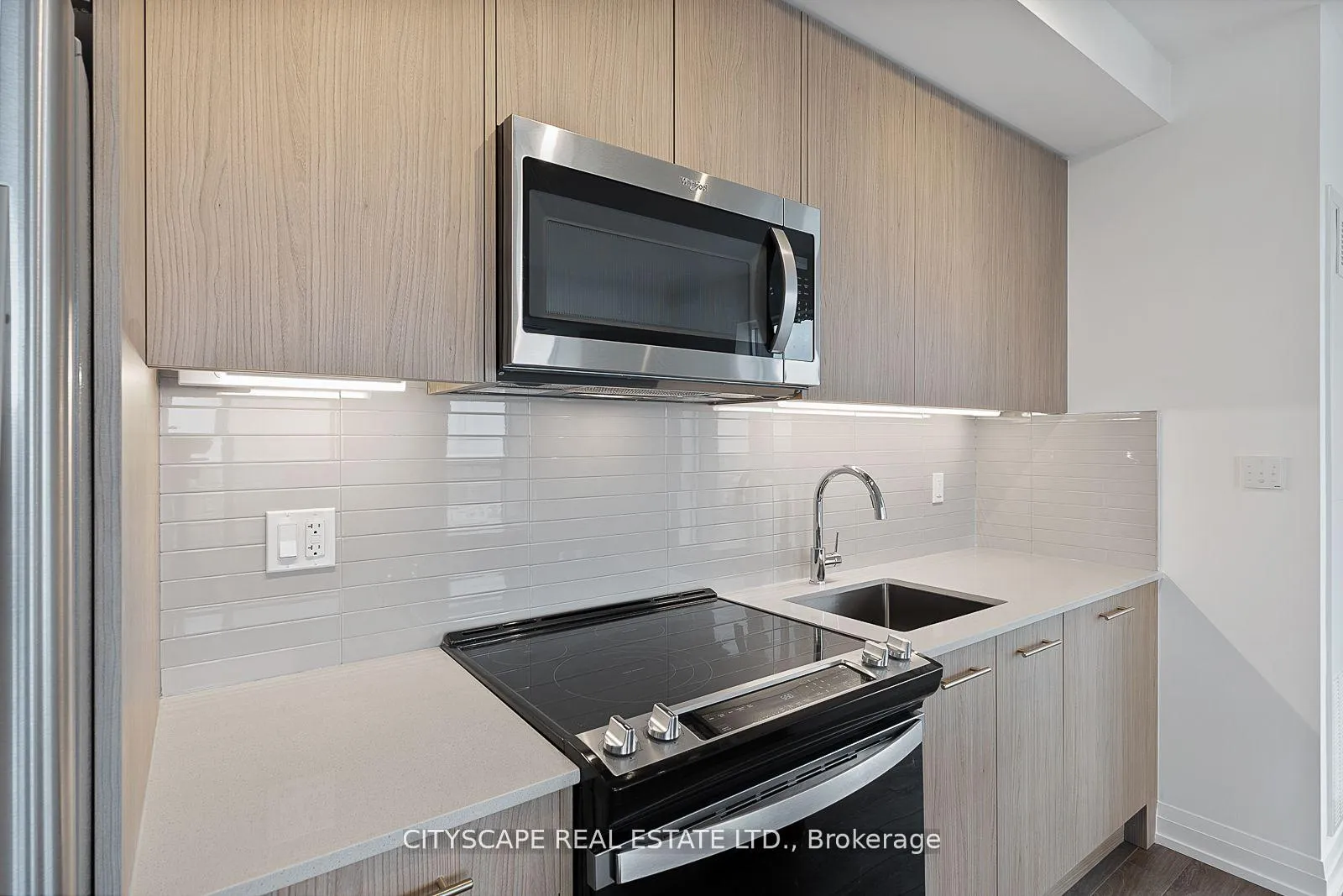 Photo 11 of Unit 2207, 286 Main Street, Toronto, East End-Danforth — HOMEH