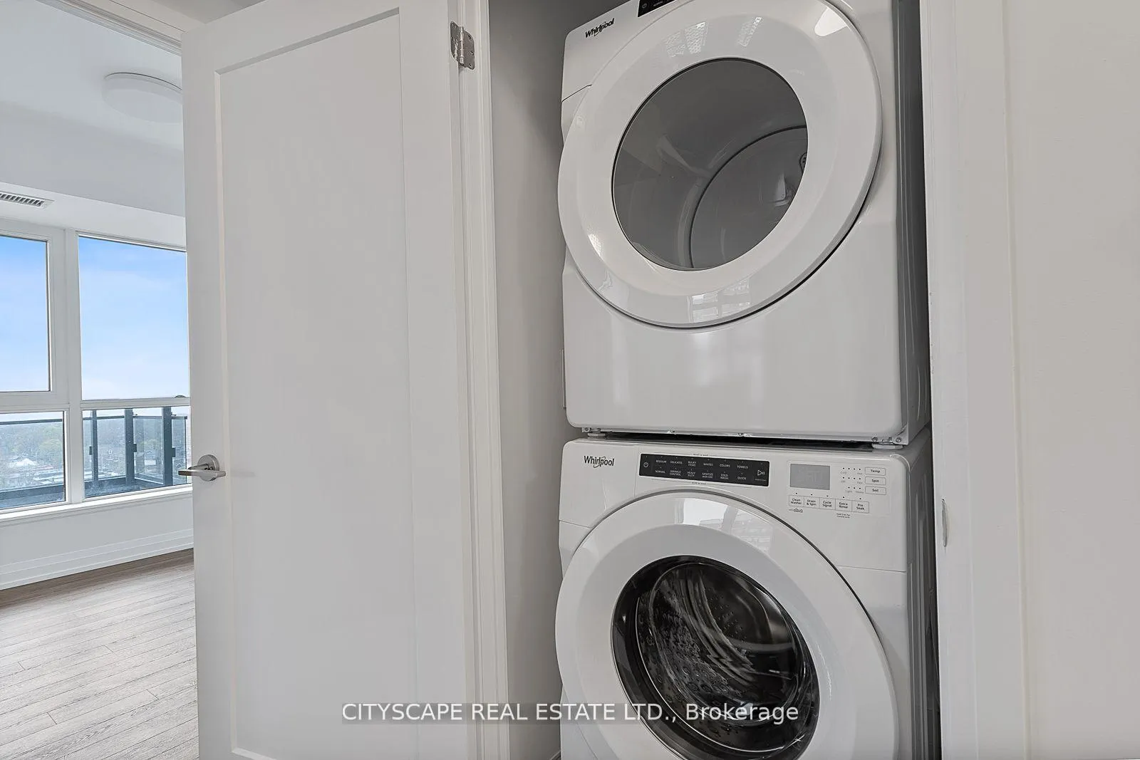 Photo 28 of Unit 2207, 286 Main Street, Toronto, East End-Danforth — HOMEH