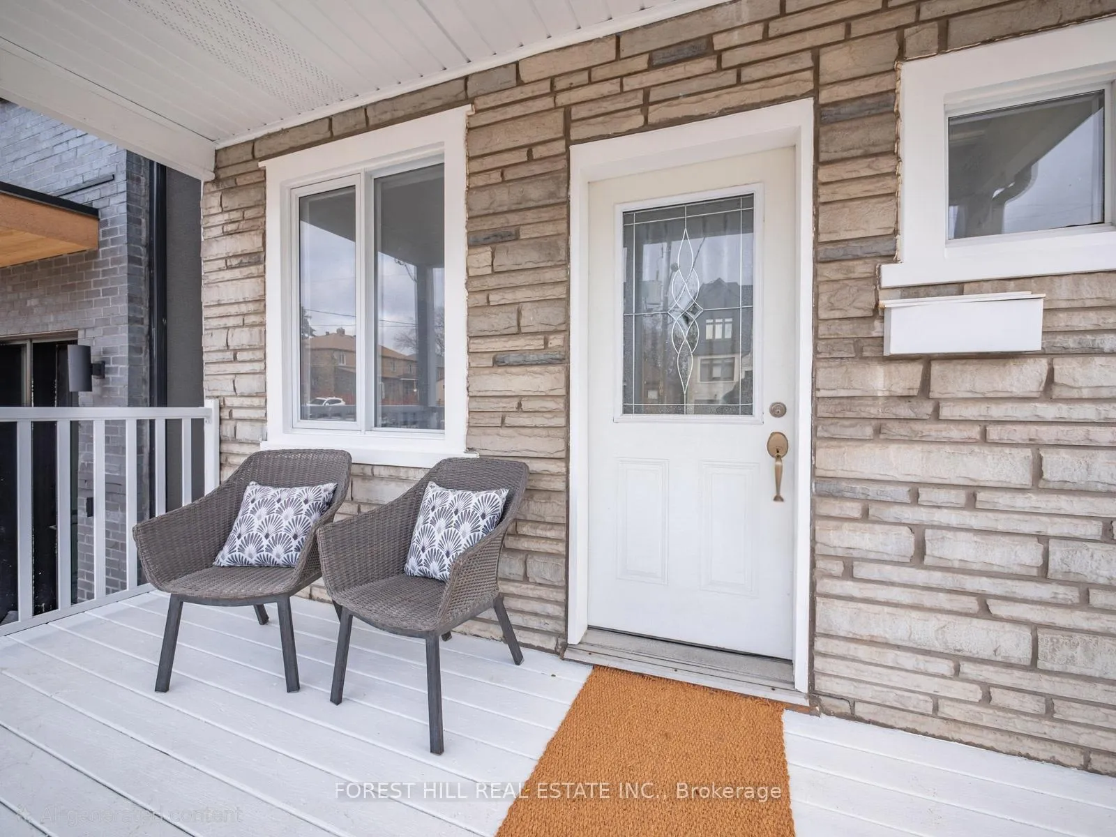 Photo 2 of 623 Harvie Avenue, Toronto, Caledonia-Fairbank — HOMEH