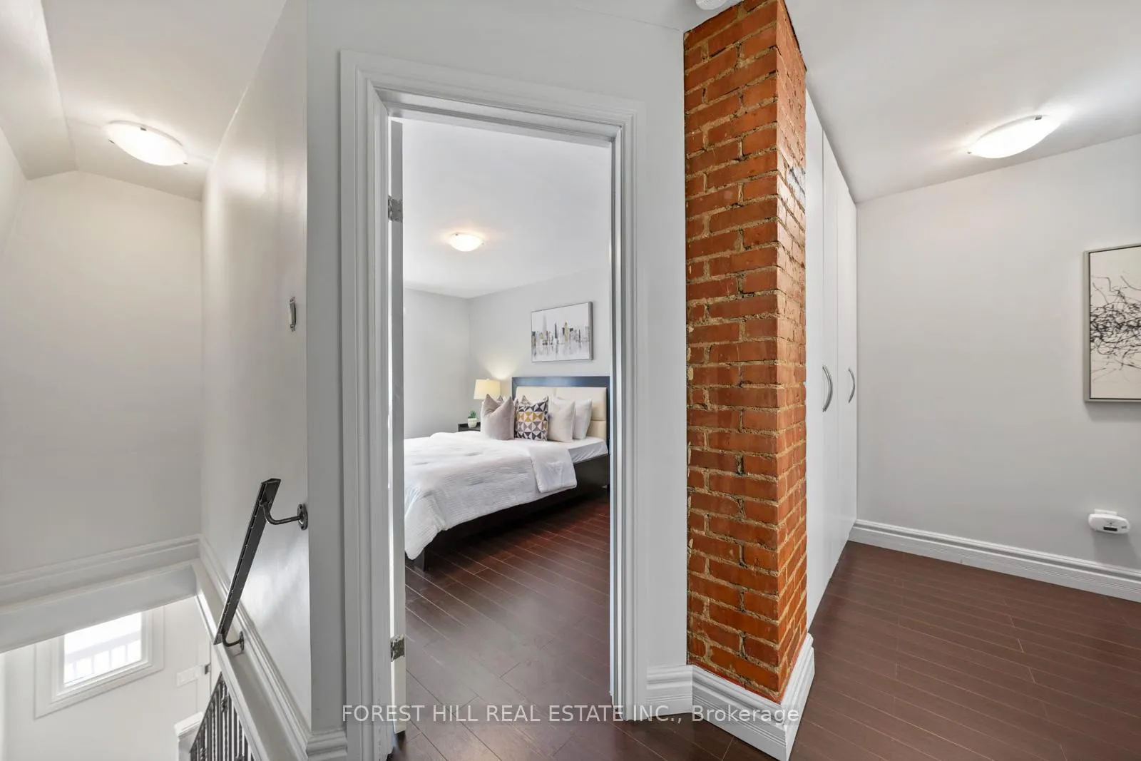 Photo 11 of 623 Harvie Avenue, Toronto, Caledonia-Fairbank — HOMEH