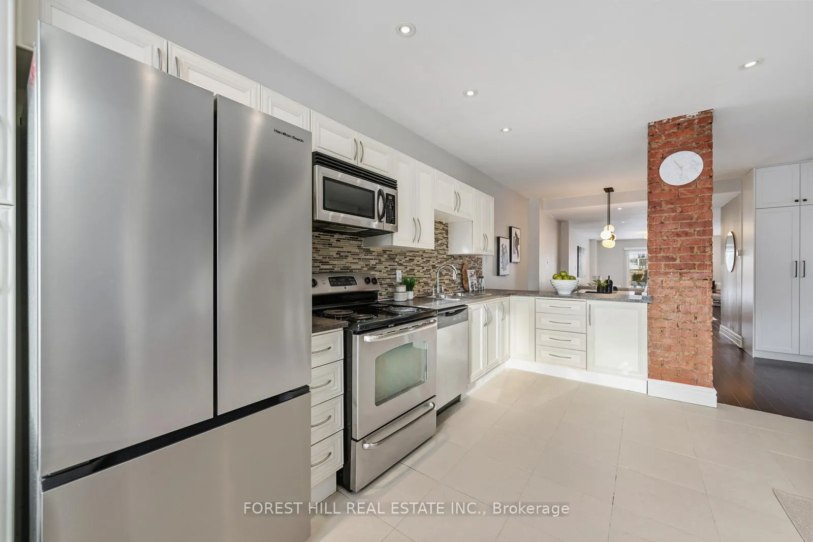 Photo 25 of 623 Harvie Avenue, Toronto, Caledonia-Fairbank — HOMEH