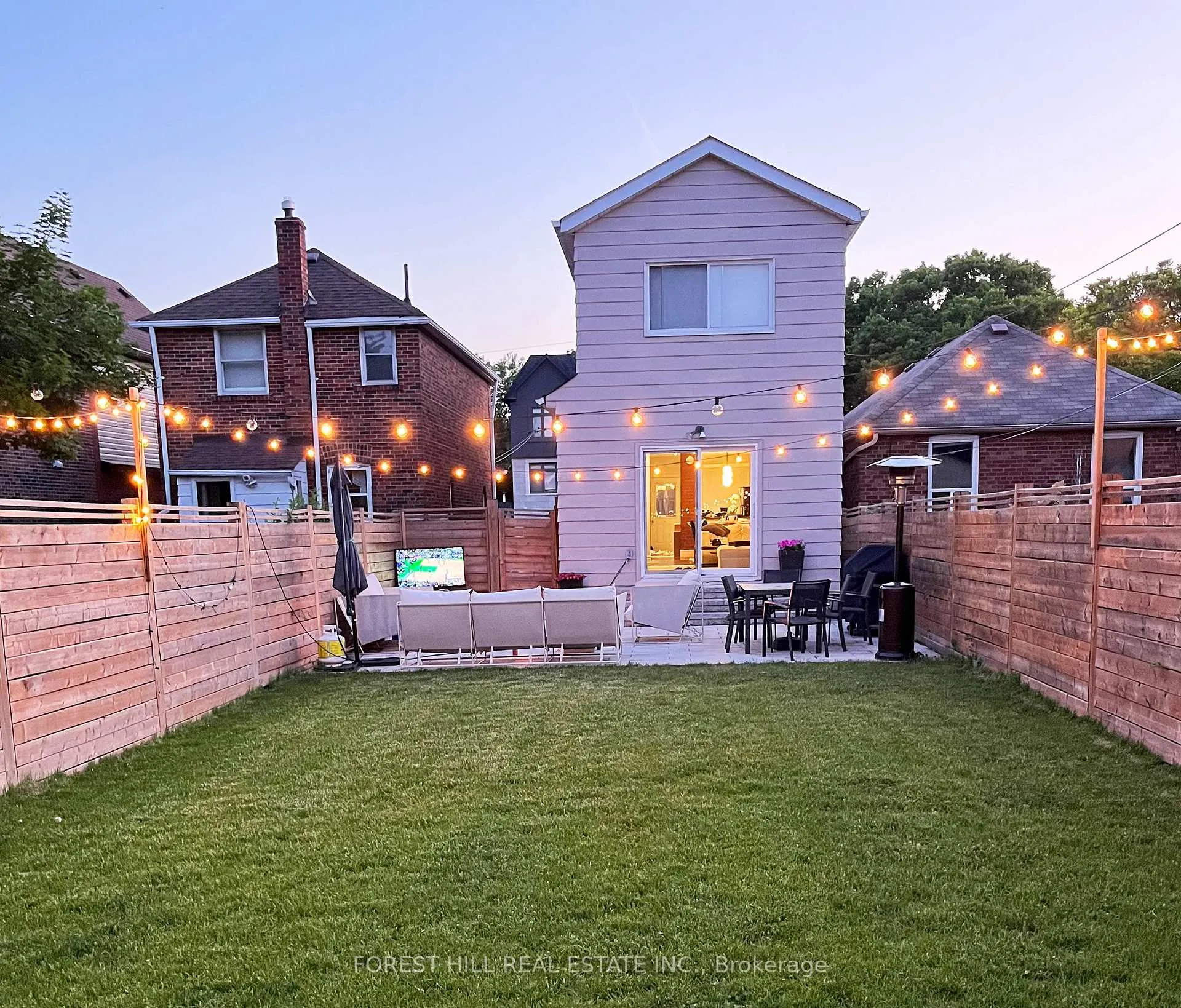 Photo 27 of 623 Harvie Avenue, Toronto, Caledonia-Fairbank — HOMEH