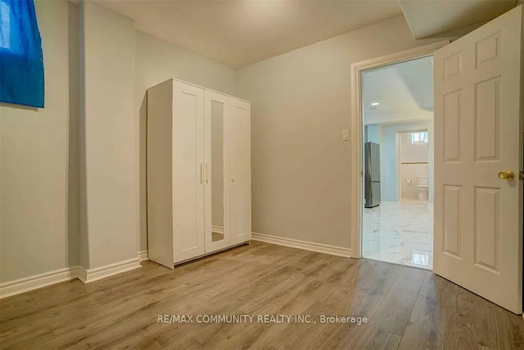 Photo 5 of Unit Bsmt, 208 Twyn Rivers Drive, Pickering, Rougemount — HOMEH