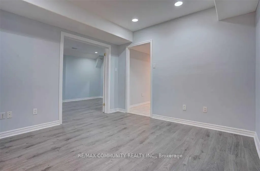 Photo 7 of Unit Bsmt, 208 Twyn Rivers Drive, Pickering, Rougemount — HOMEH