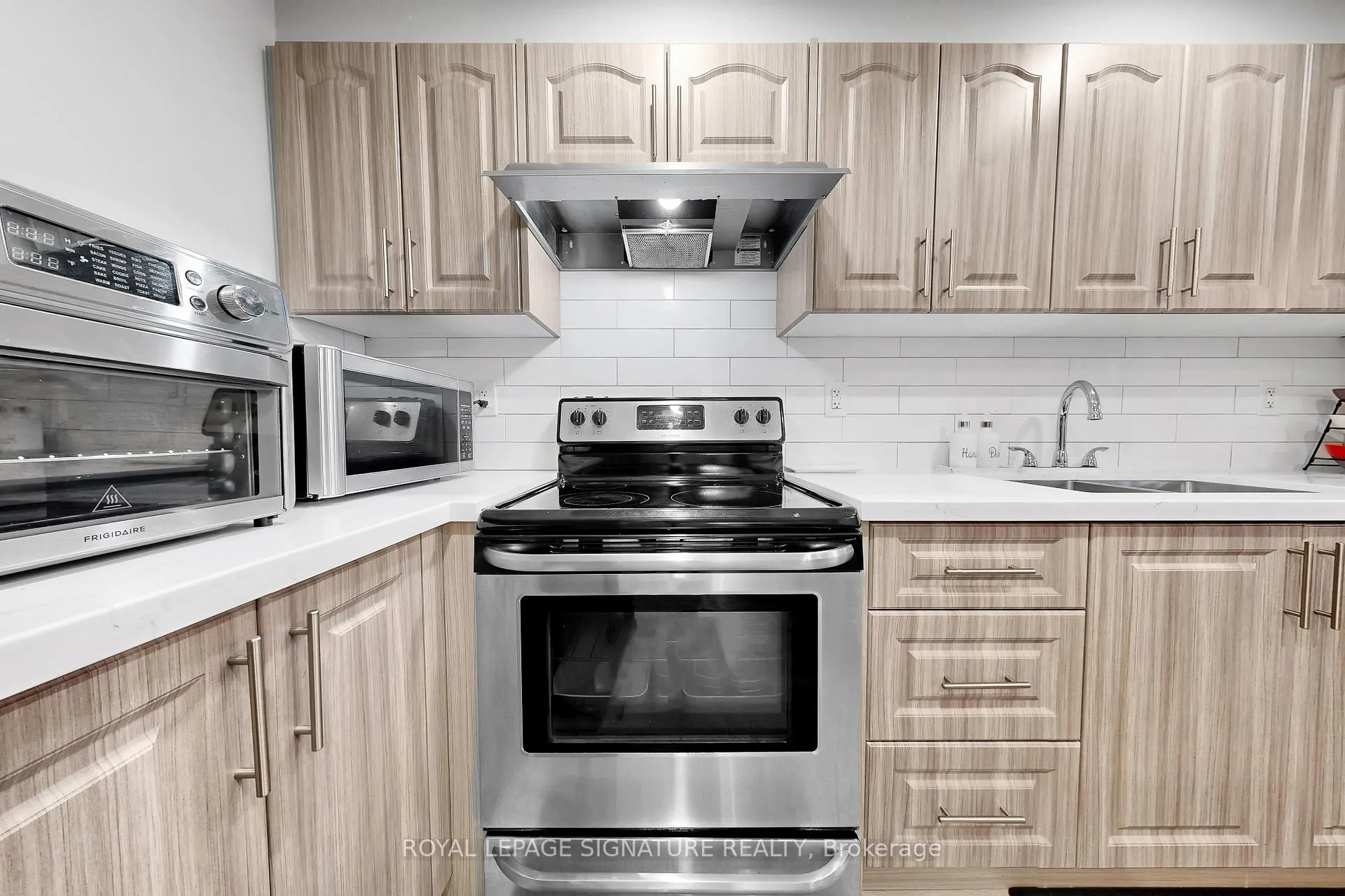 Photo 13 of Unit 101, 301 Prudential Drive, Scarborough, Dorset Park — HOMEH