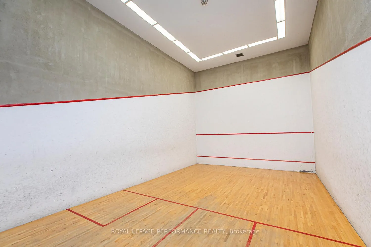 Photo 24 of Unit 1512, 2760 Carousel Crescent, Ottawa, Emerald Woods/Sawmill Creek — HOMEH