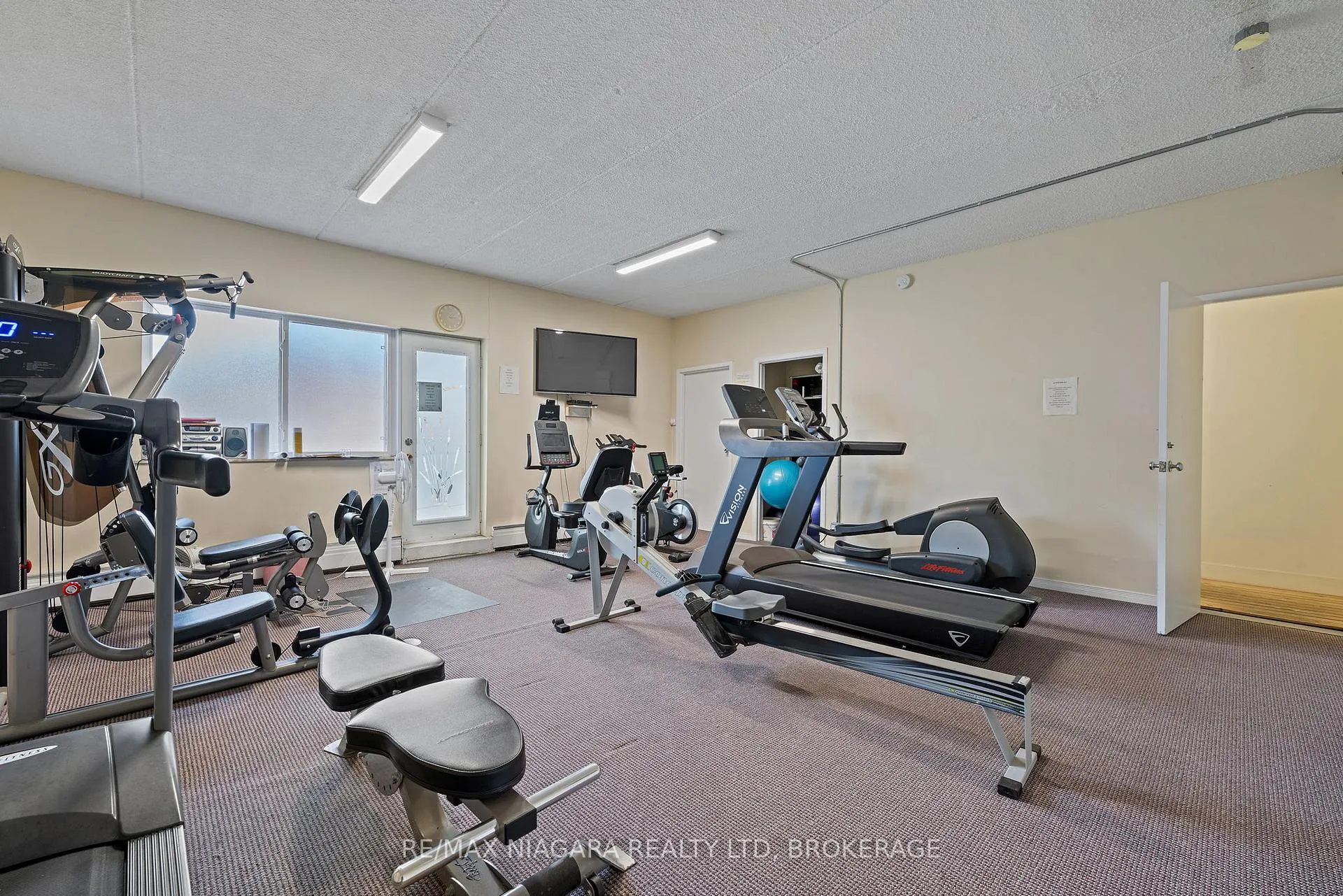 Photo 14 of Unit 308, 198 Scott Street, St. Catharines, Fairview — HOMEH