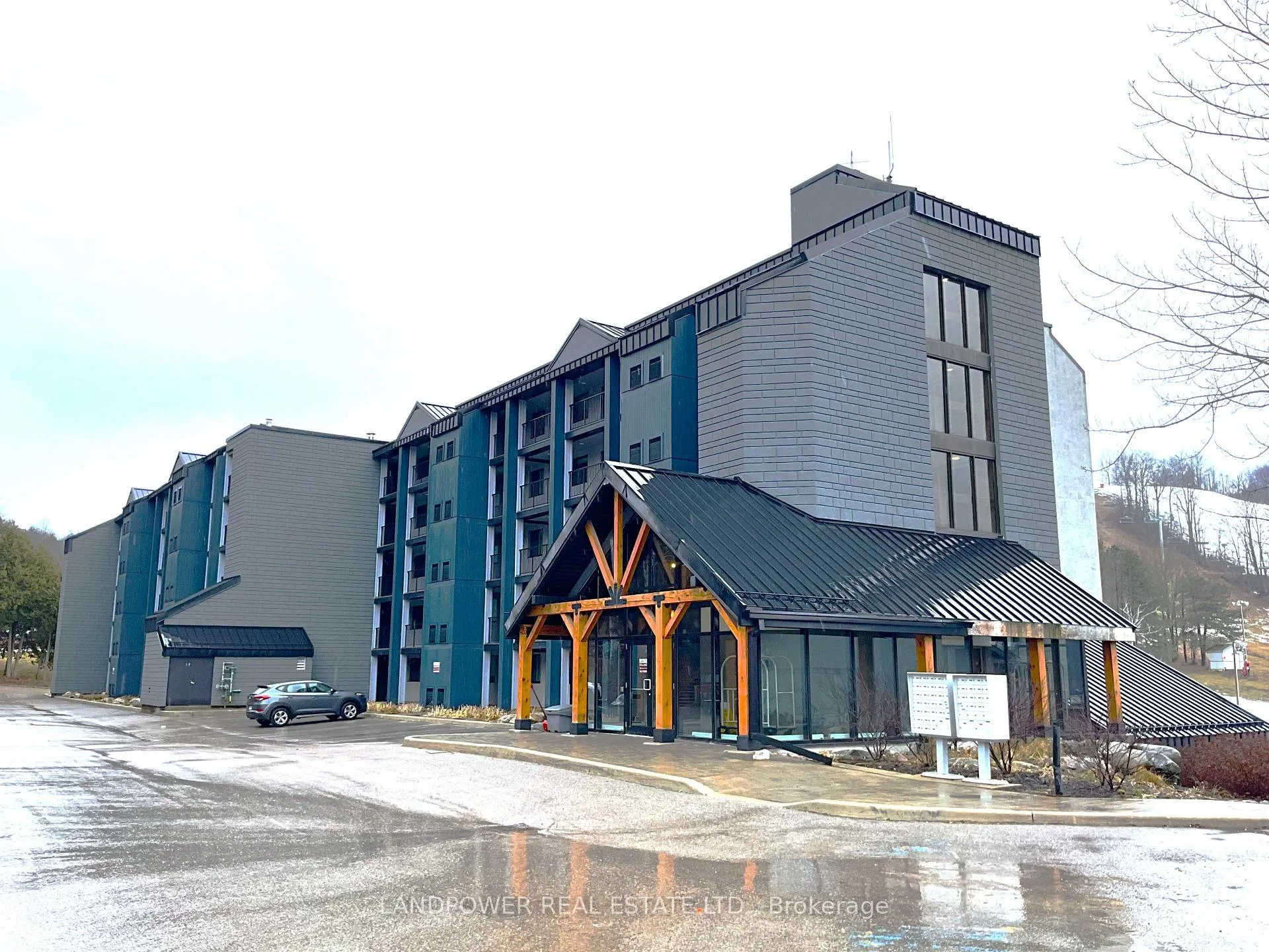 Photo of Unit 101, 80 Horseshoe Boulevard