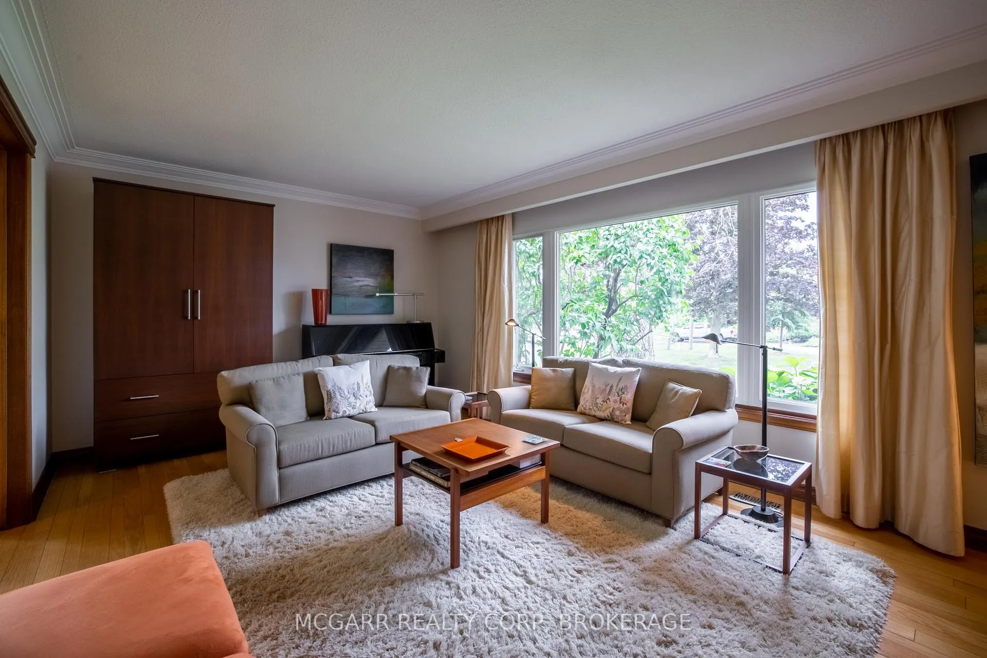 Photo 7 of 11 Lantana Circle, St. Catharines, Lakeshore — HOMEH