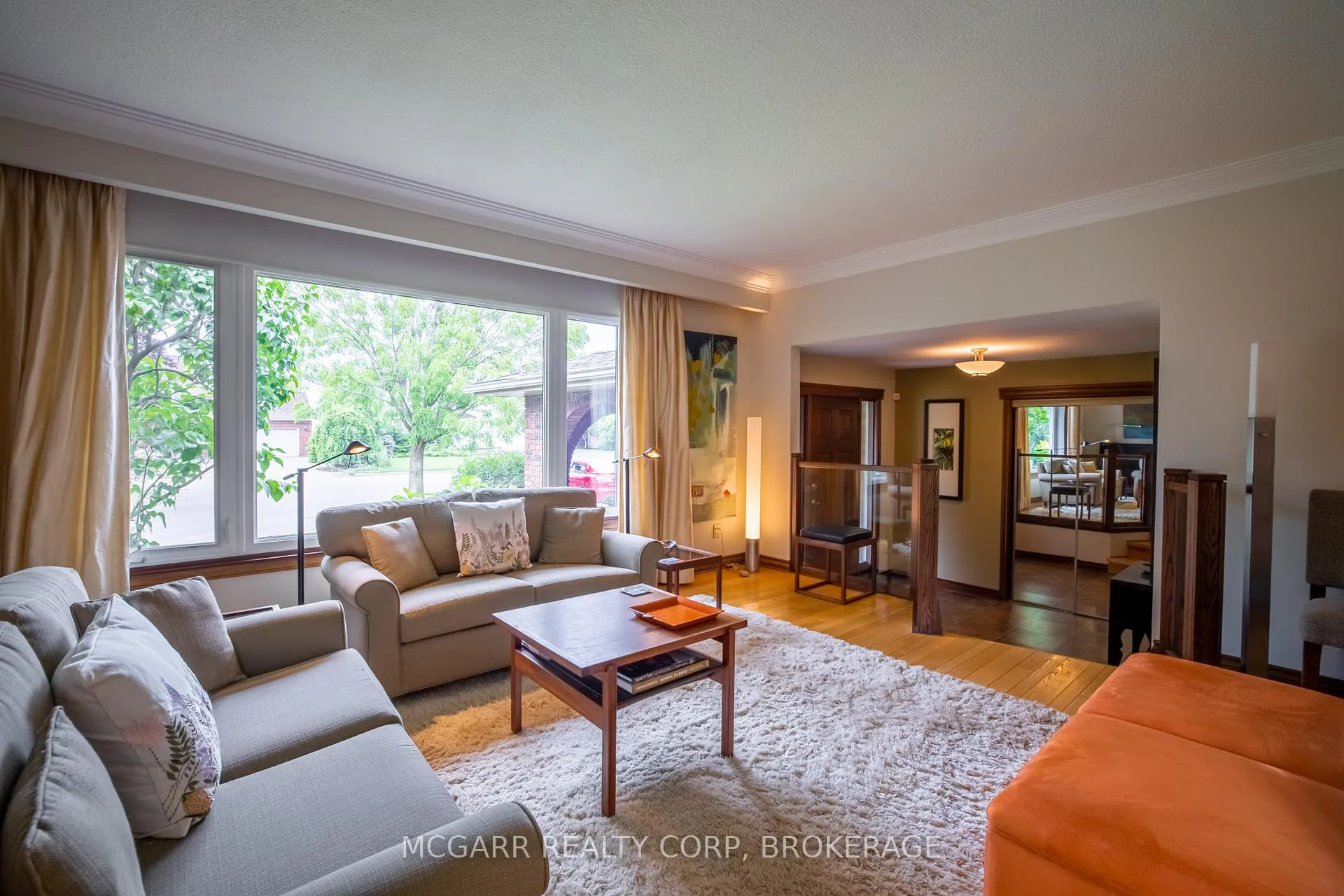 Photo 8 of 11 Lantana Circle, St. Catharines, Lakeshore — HOMEH