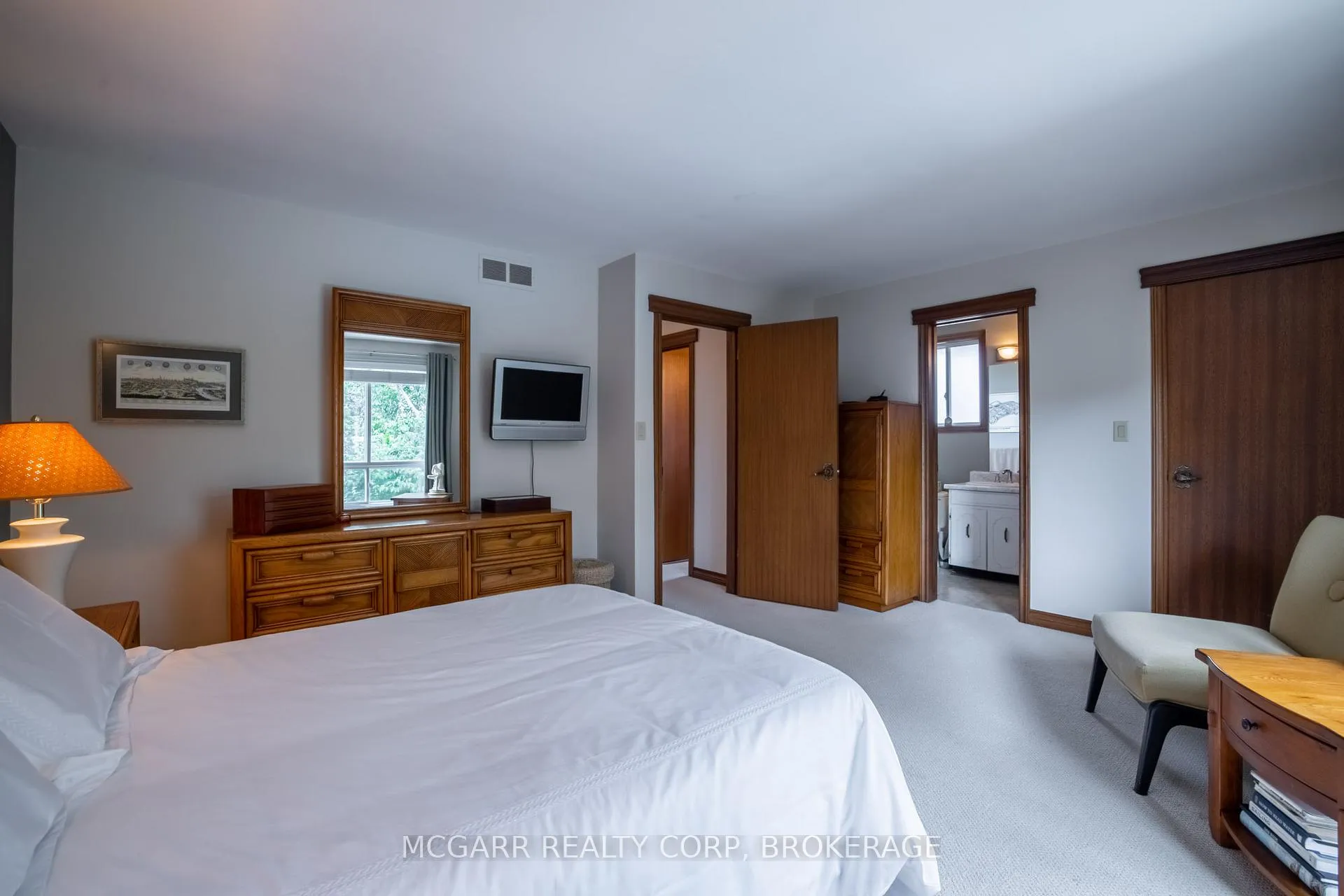 Photo 20 of 11 Lantana Circle, St. Catharines, Lakeshore — HOMEH
