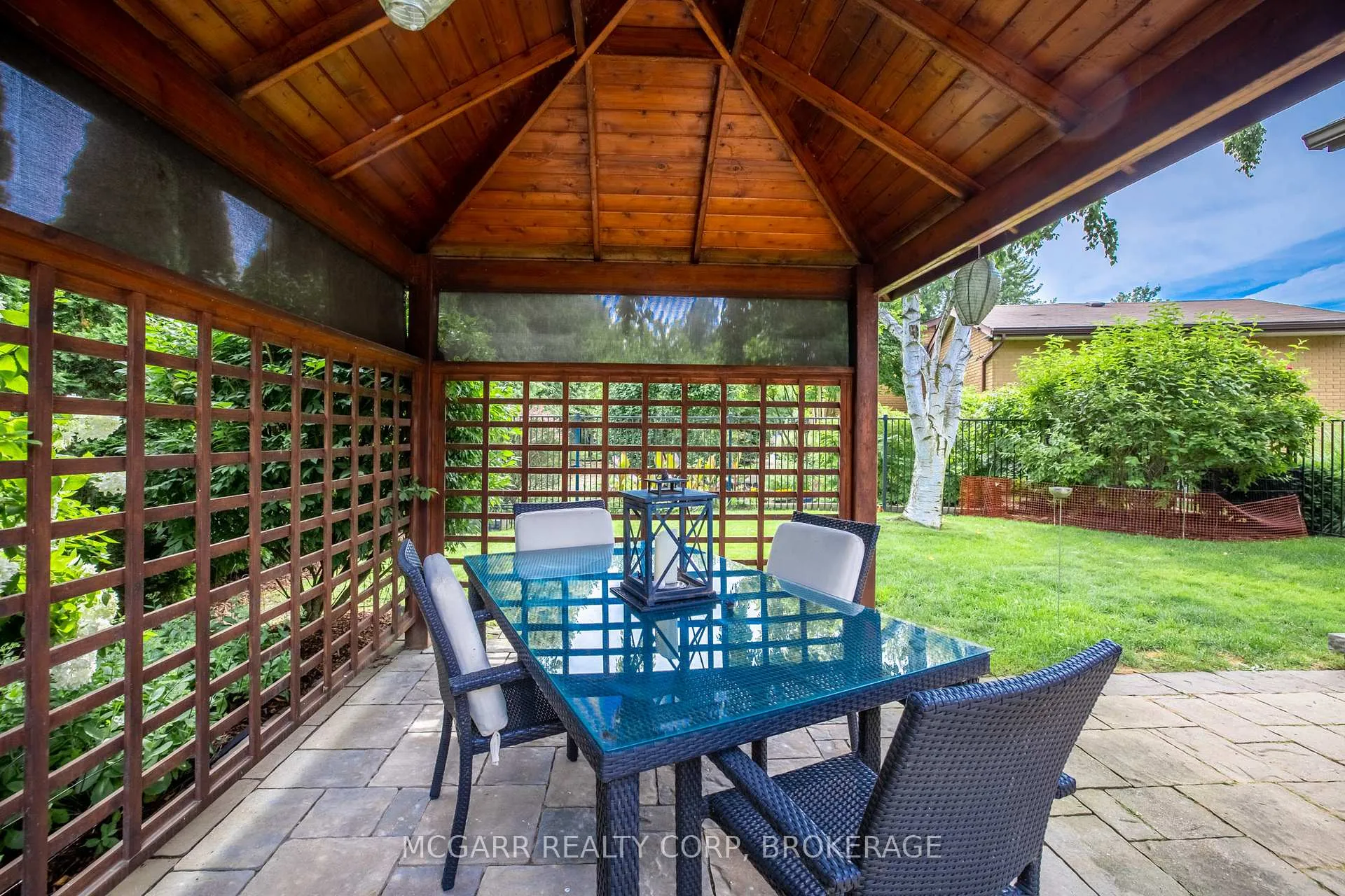 Photo 41 of 11 Lantana Circle, St. Catharines, Lakeshore — HOMEH