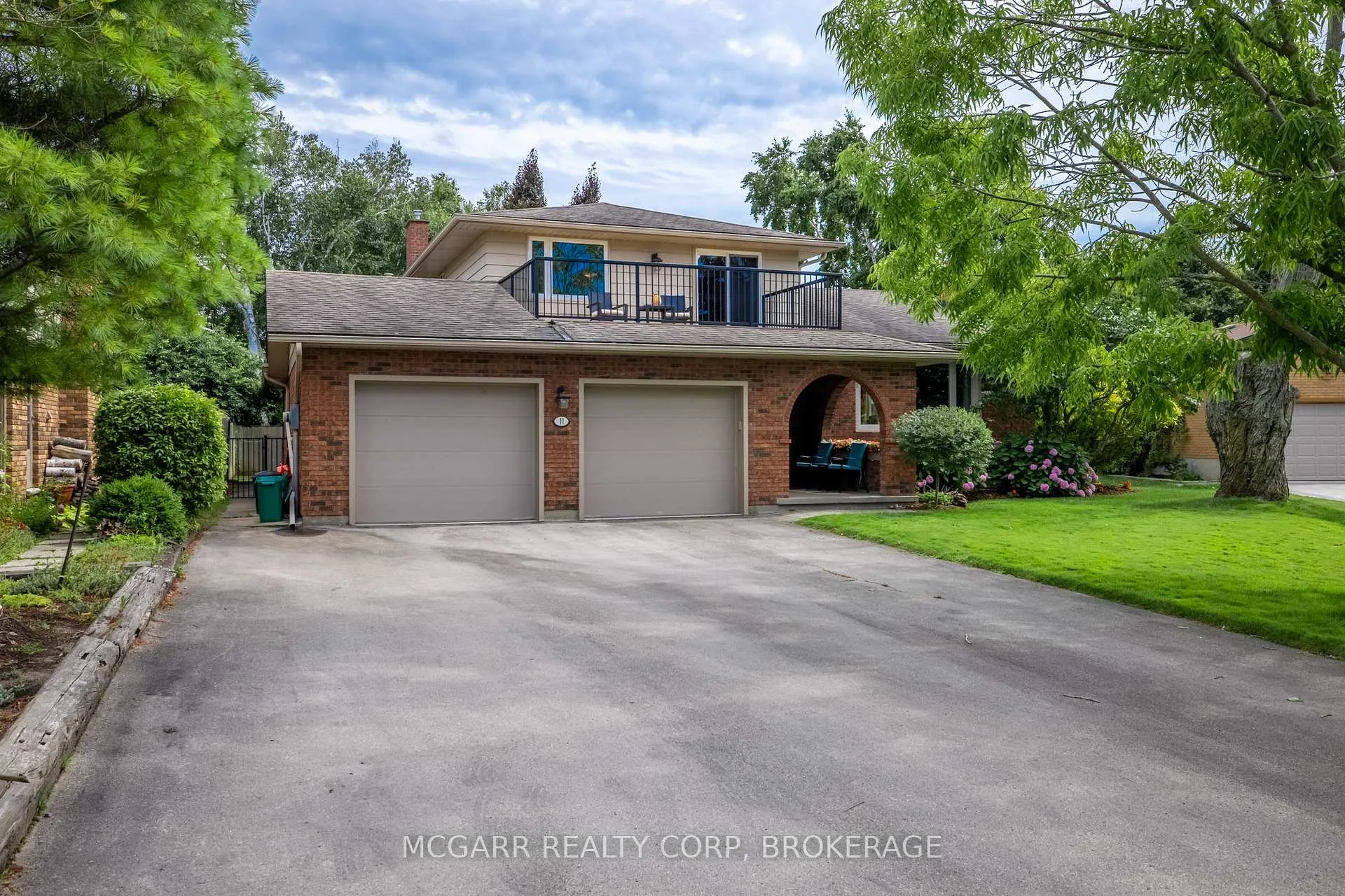 Photo 45 of 11 Lantana Circle, St. Catharines, Lakeshore — HOMEH