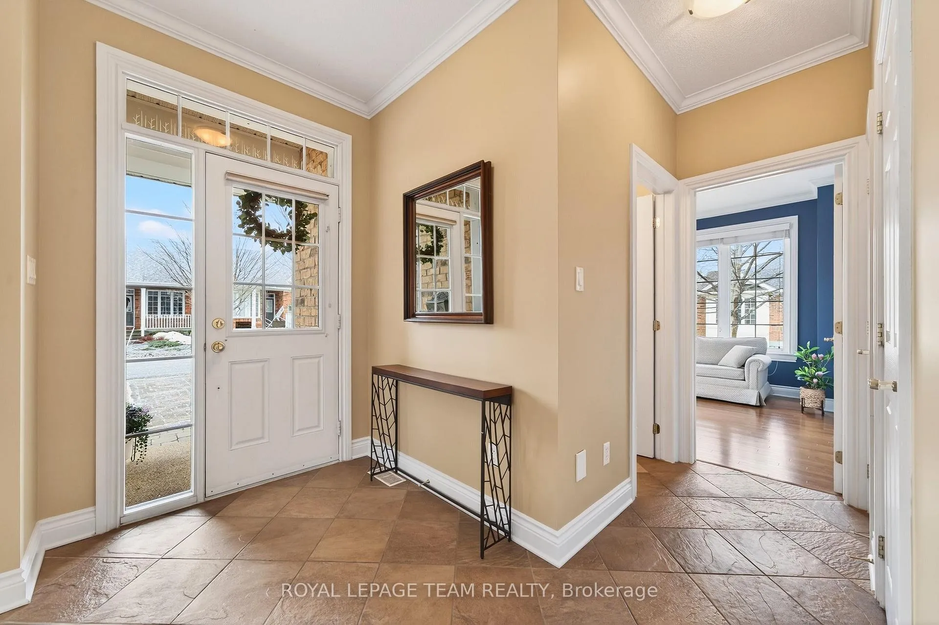 Photo 5 of 401 Oban Private, Ottawa, Barrhaven - Stonebridge — HOMEH