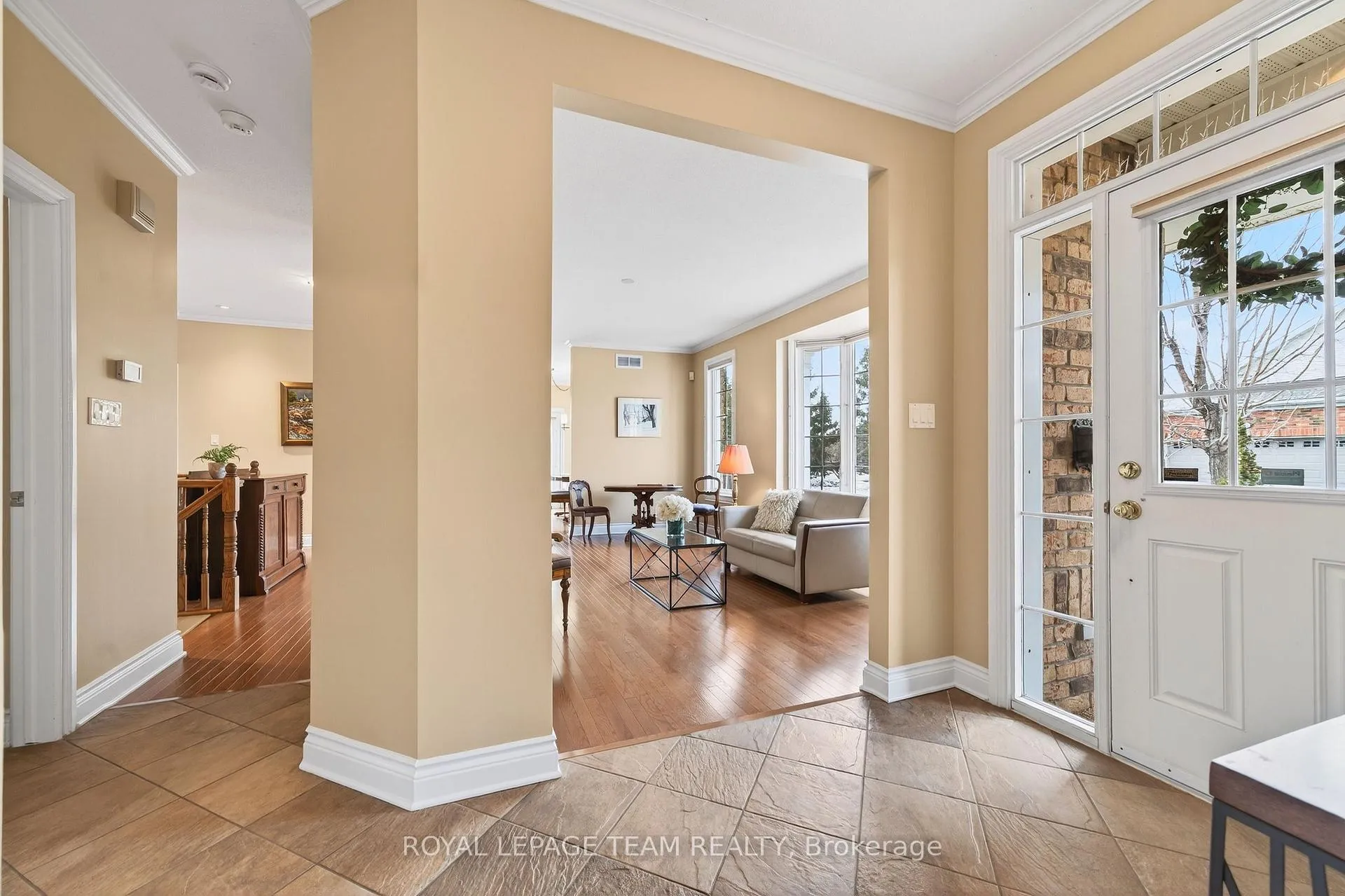 Photo 6 of 401 Oban Private, Ottawa, Barrhaven - Stonebridge — HOMEH