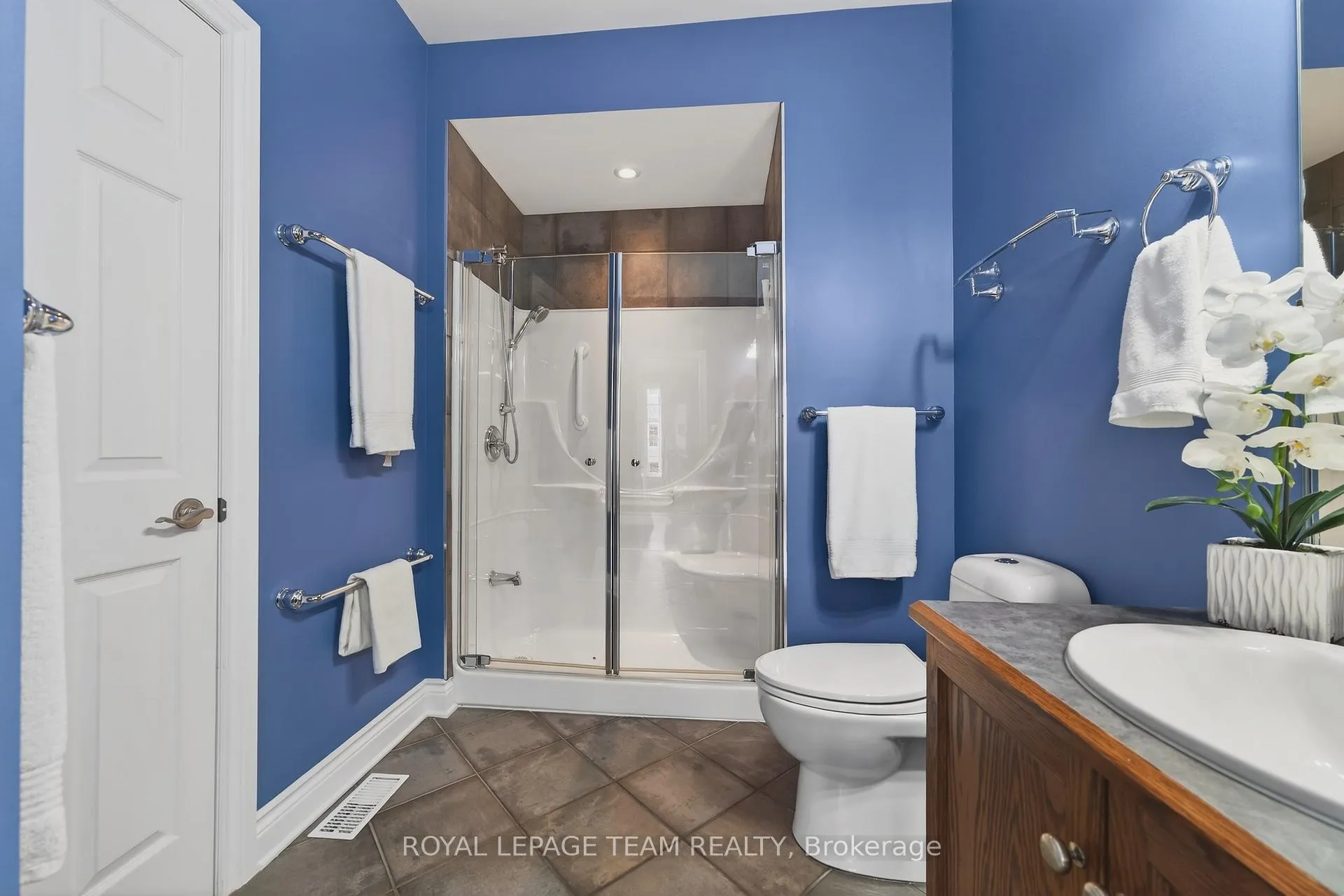 Photo 22 of 401 Oban Private, Ottawa, Barrhaven - Stonebridge — HOMEH