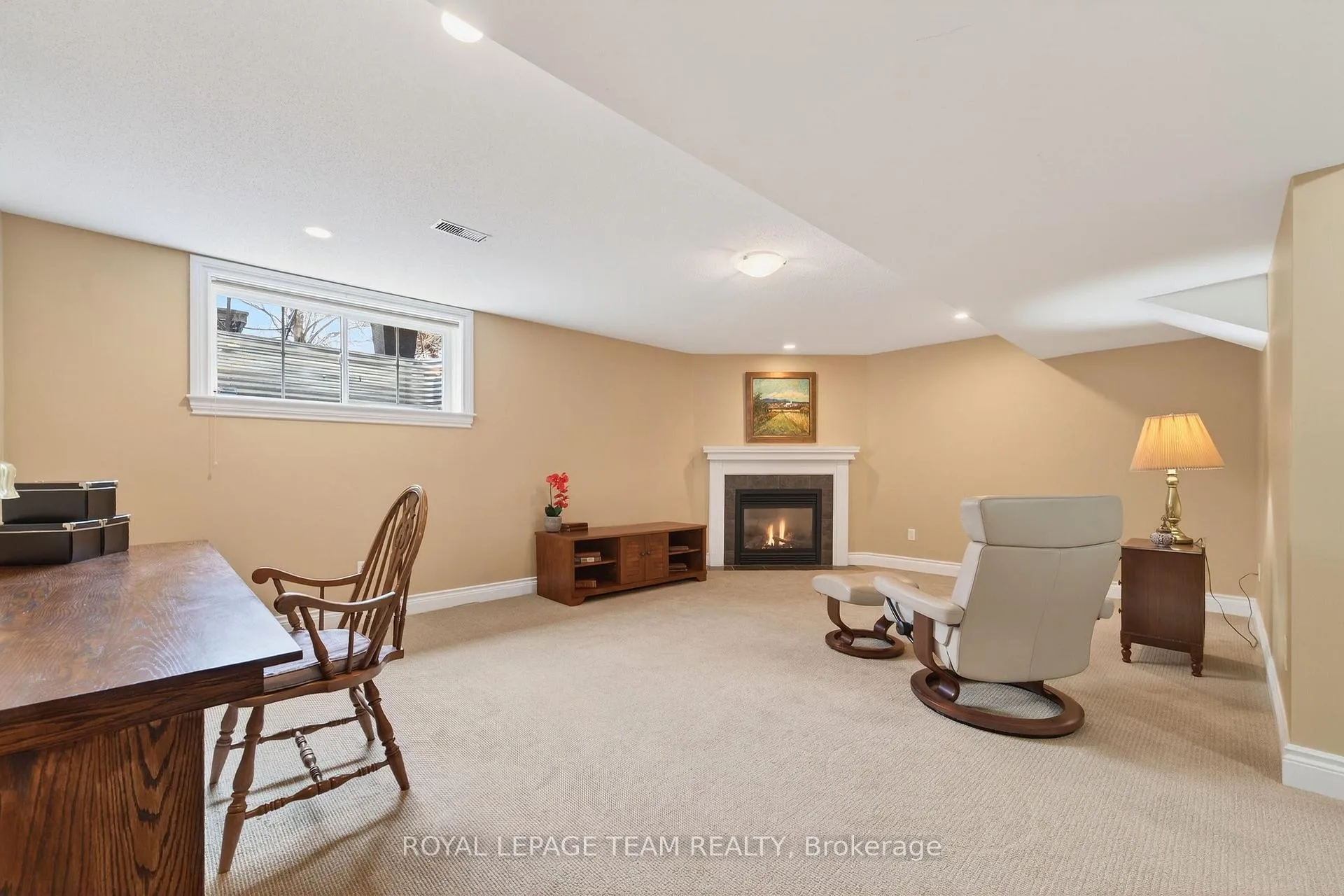 Photo 27 of 401 Oban Private, Ottawa, Barrhaven - Stonebridge — HOMEH