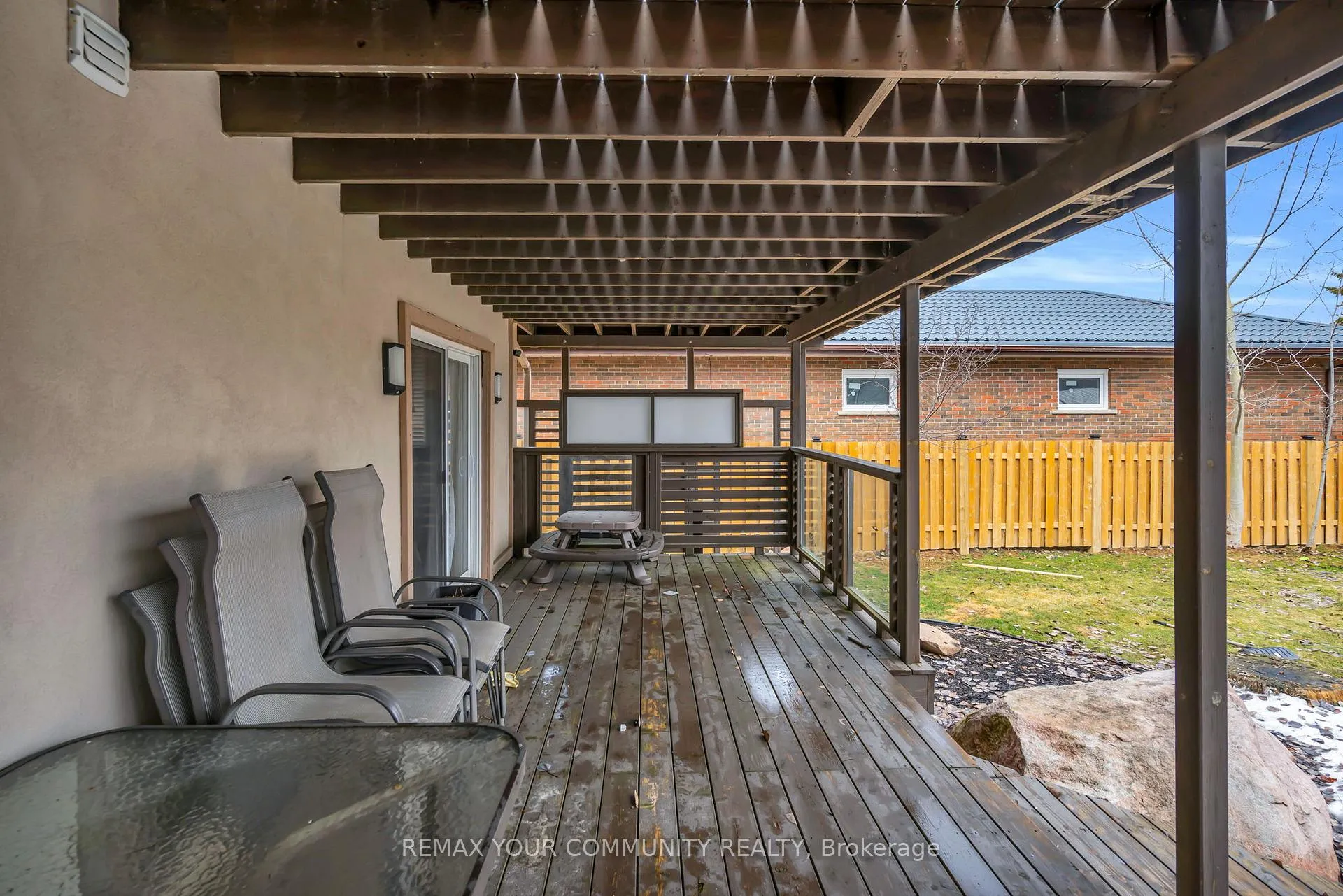 Photo 36 of 20 Farley Circle, Georgina, Historic Lakeshore Communities — HOMEH
